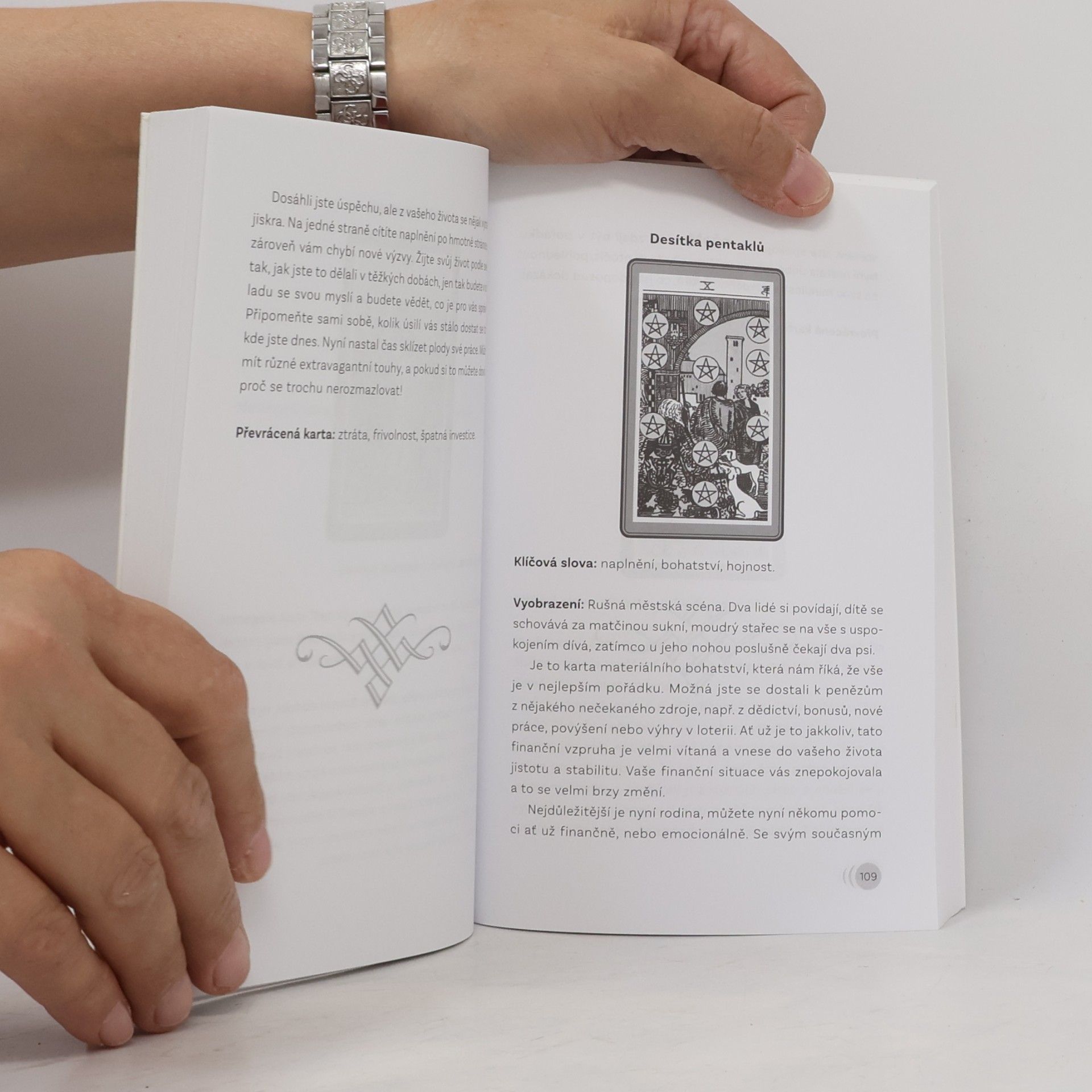 Kim Arnold Tarot pro každého. Jak číst tarotové karty a rozumět jejich poselství