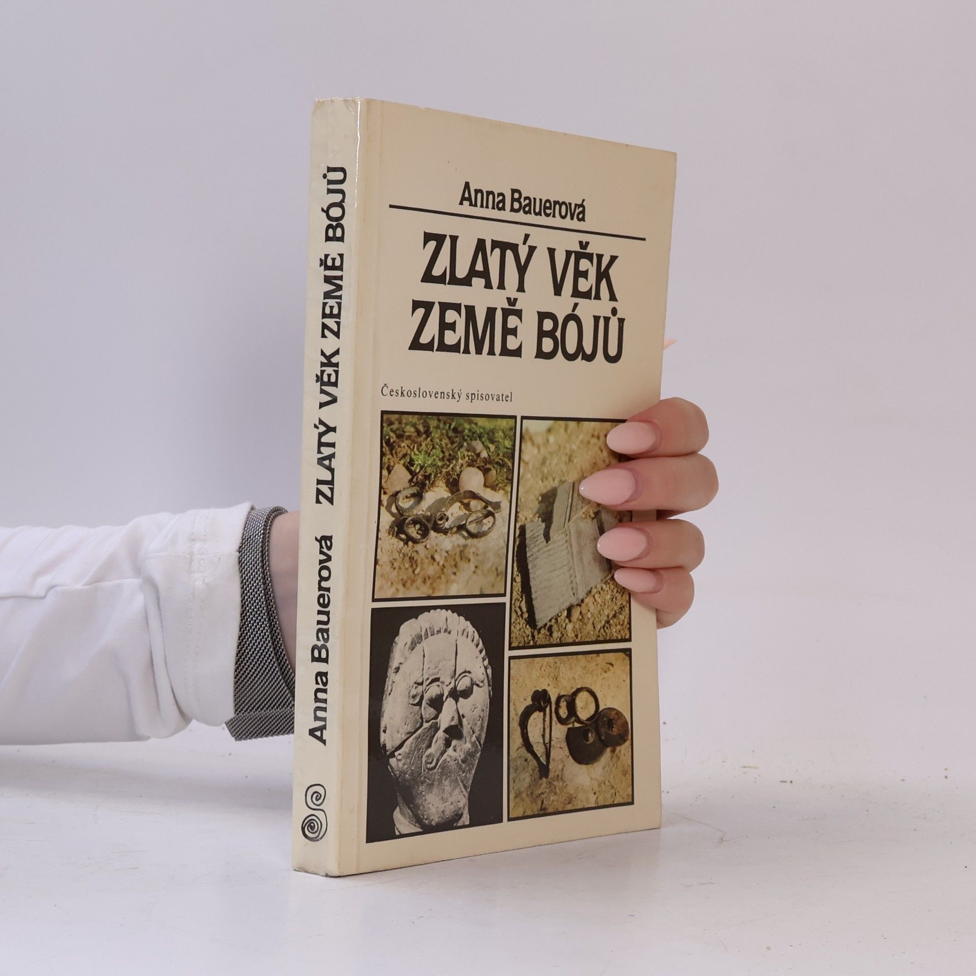 Anna Bauer Zlatý věk země Bójů