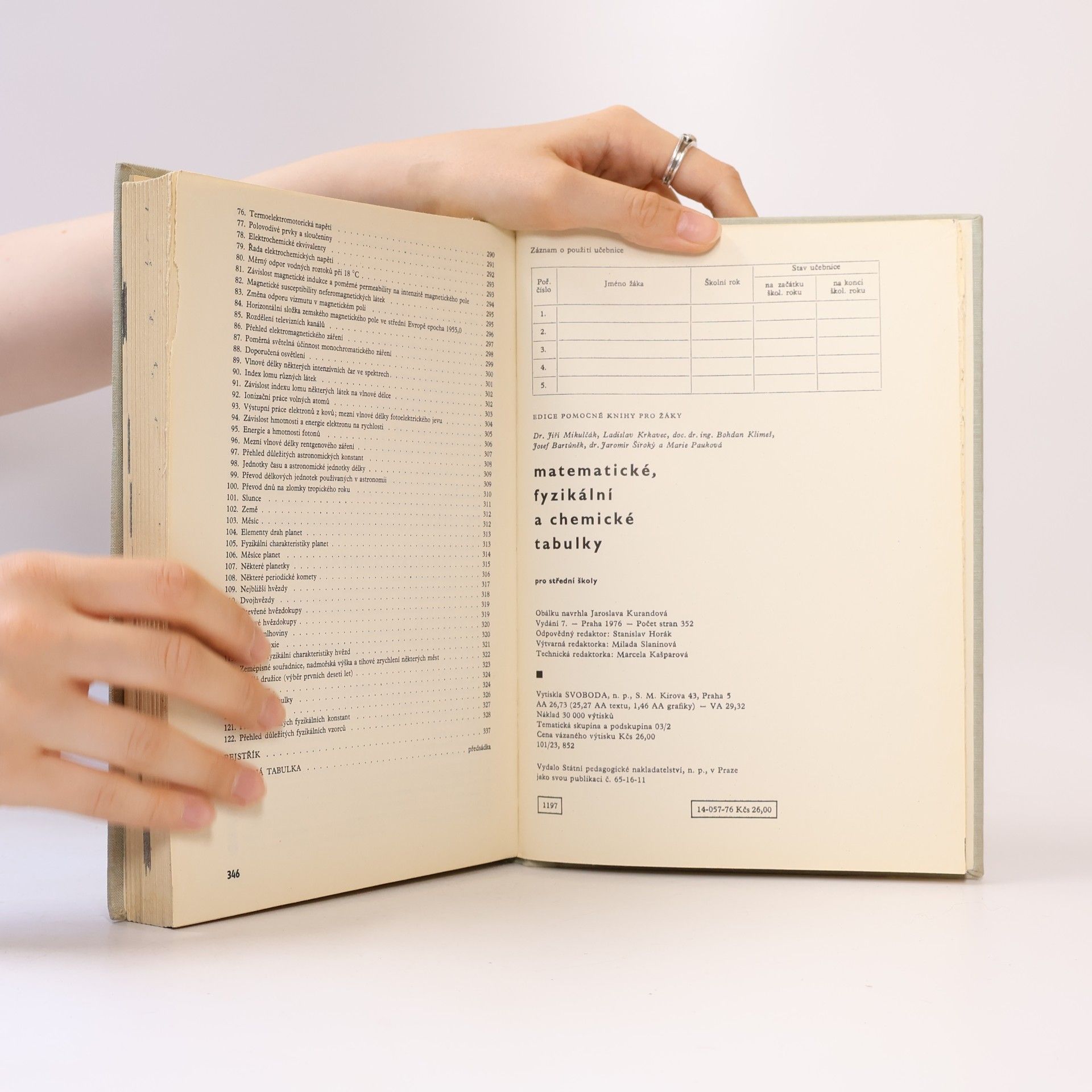 Jiří Mikulčák Matematické, fyzikální a chemické tabulky