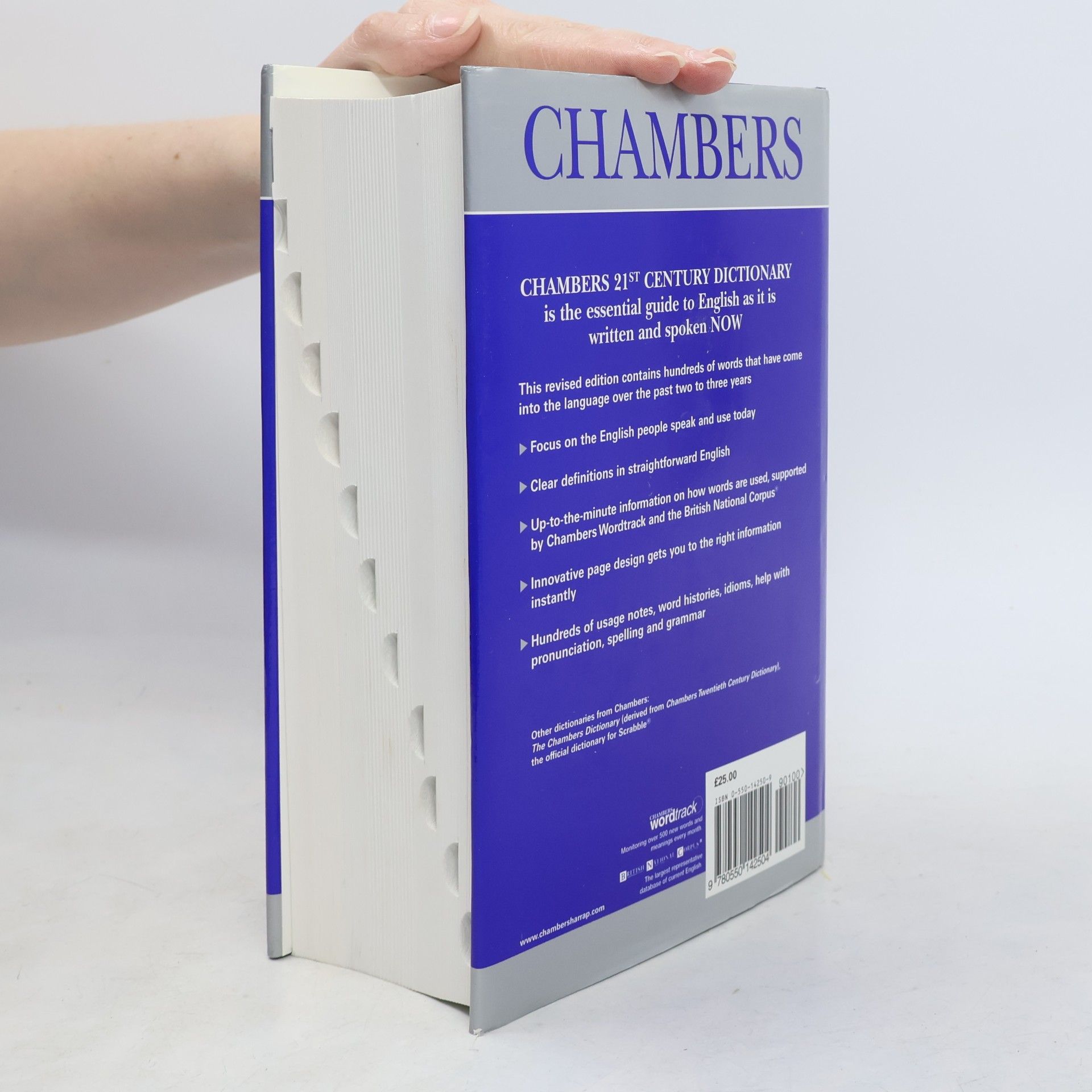 Mairi Robinson Chambers 21st century dictionary