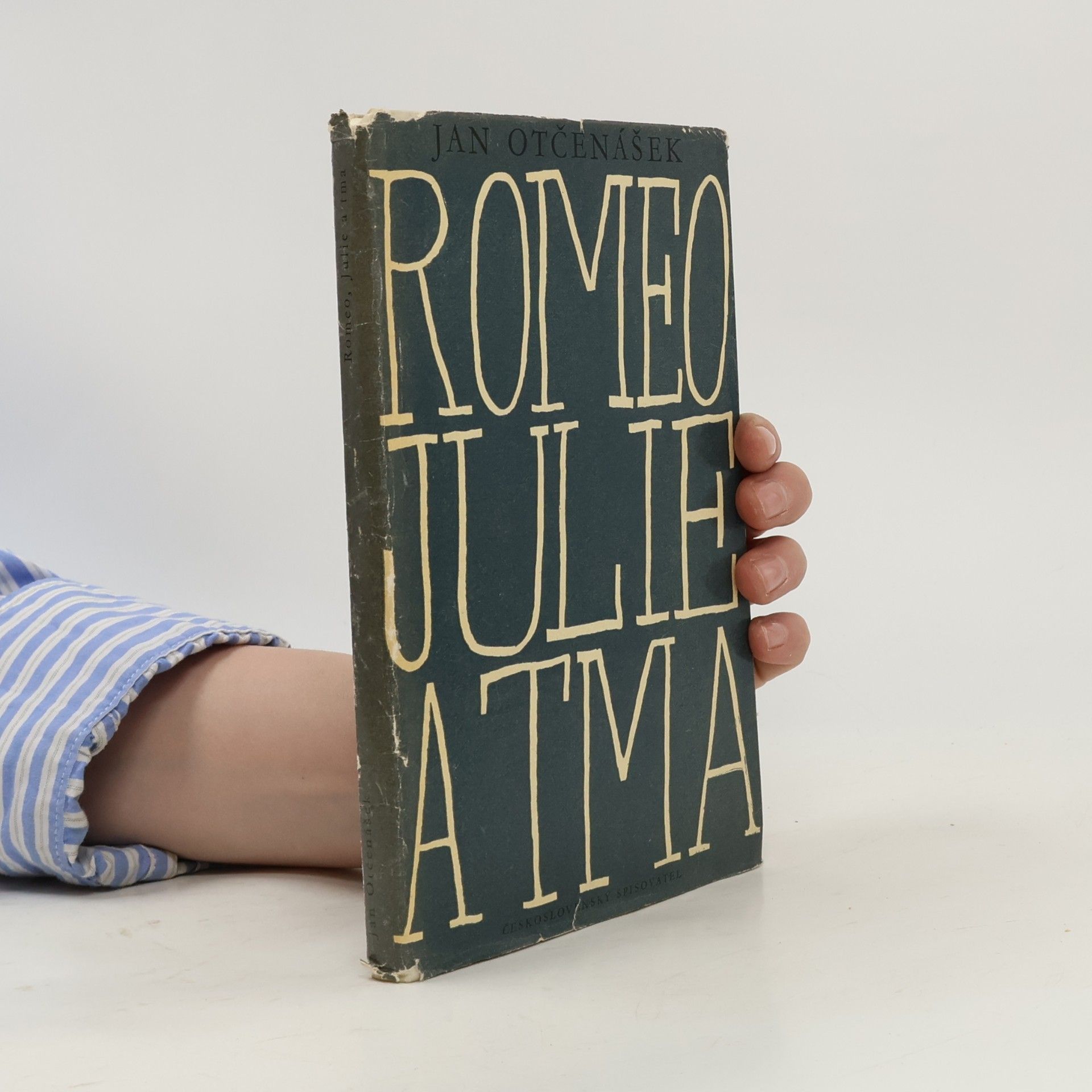 Jan Otčenášek Romeo, Julie a tma