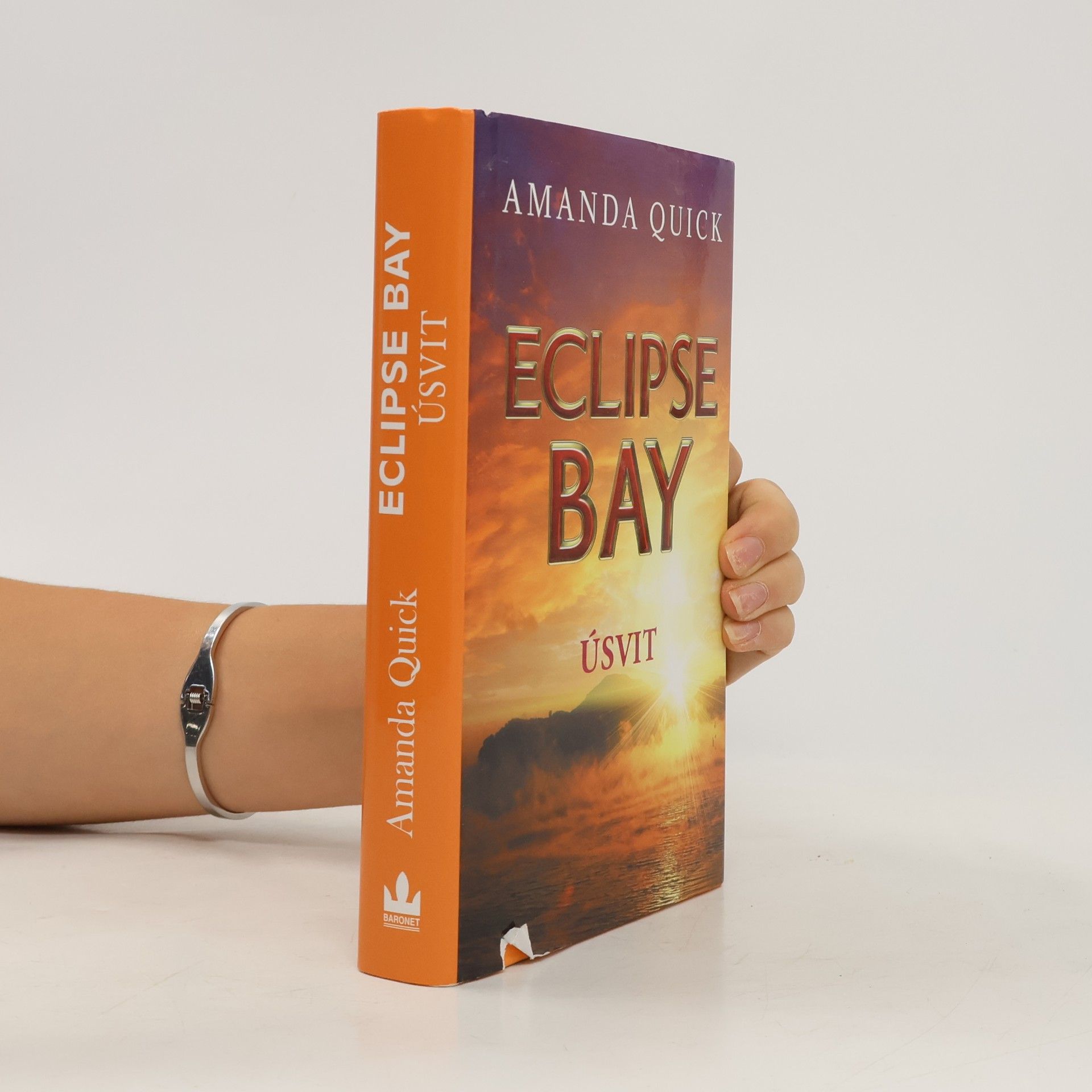 Jayne Ann Krentz Eclipse Bay. Úsvit