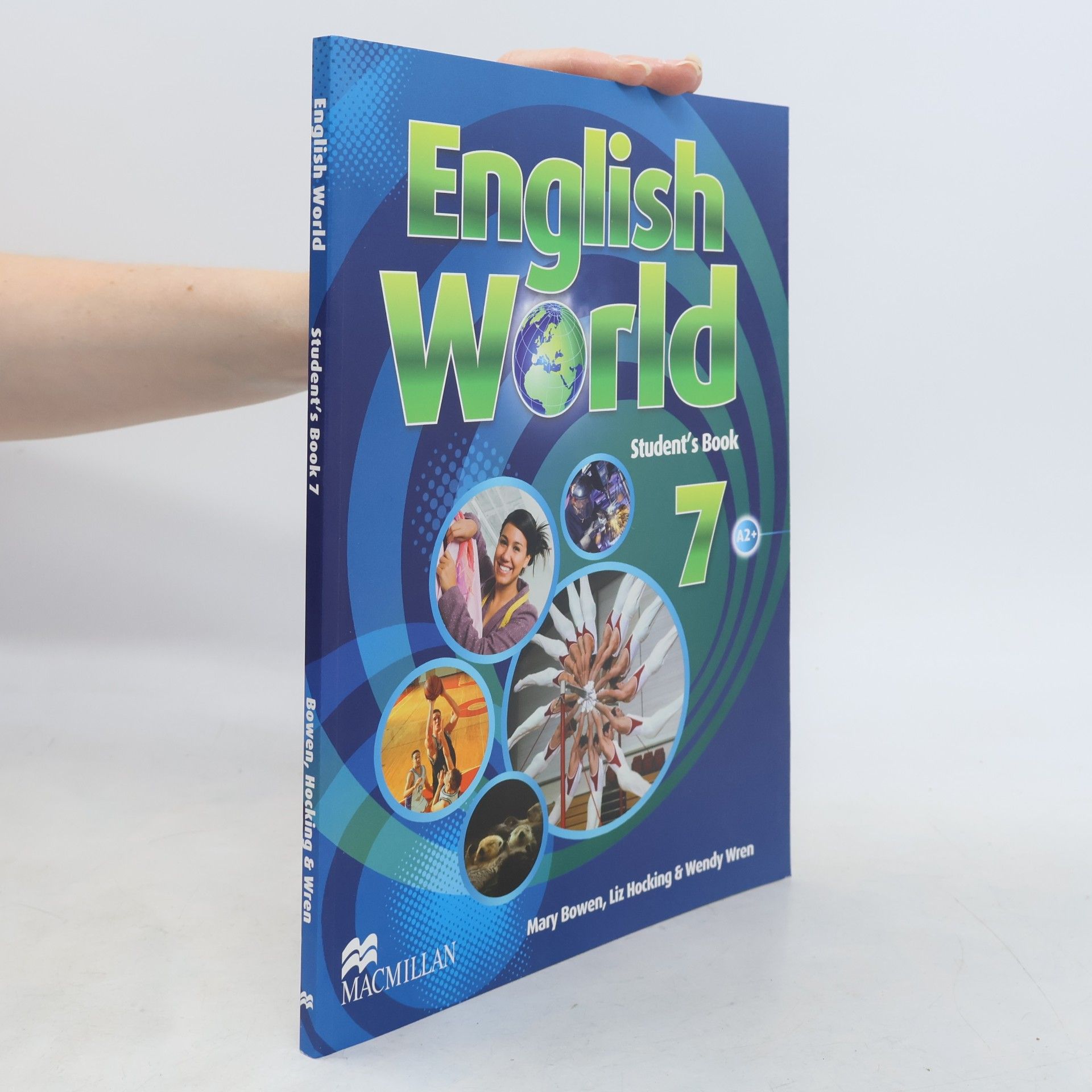 Liz Hocking English World 7 Student's Book