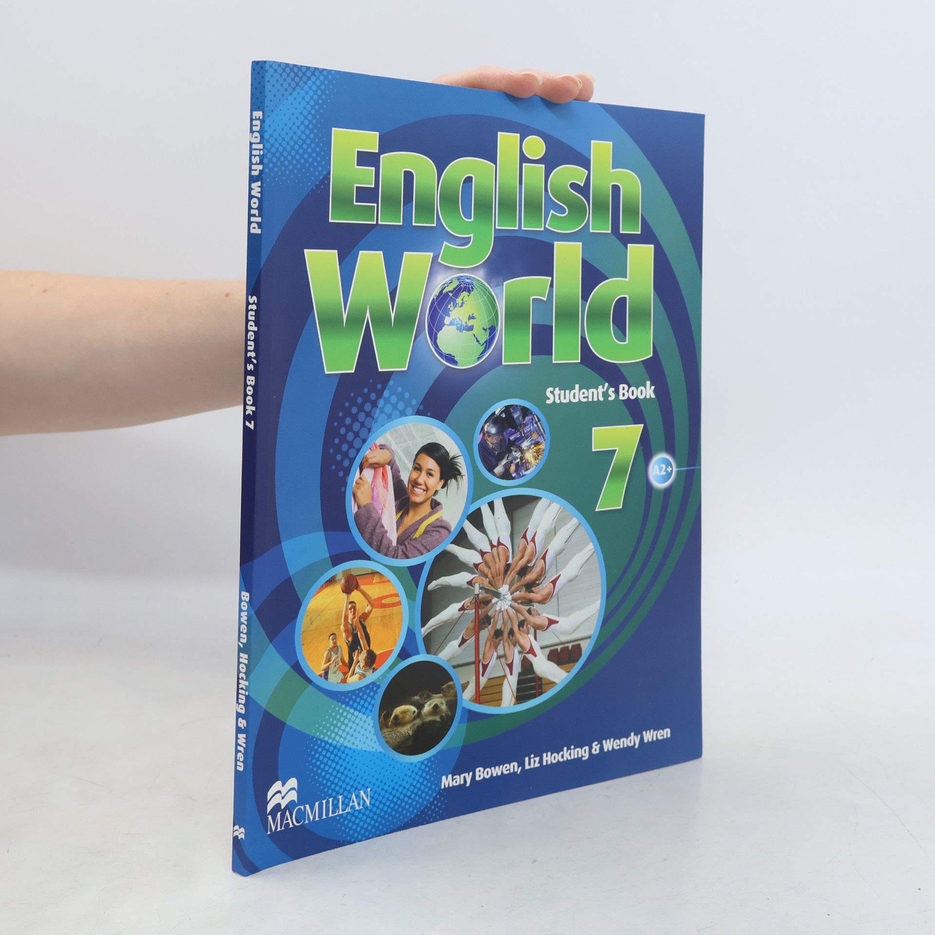 Liz Hocking English World 7 Student's Book