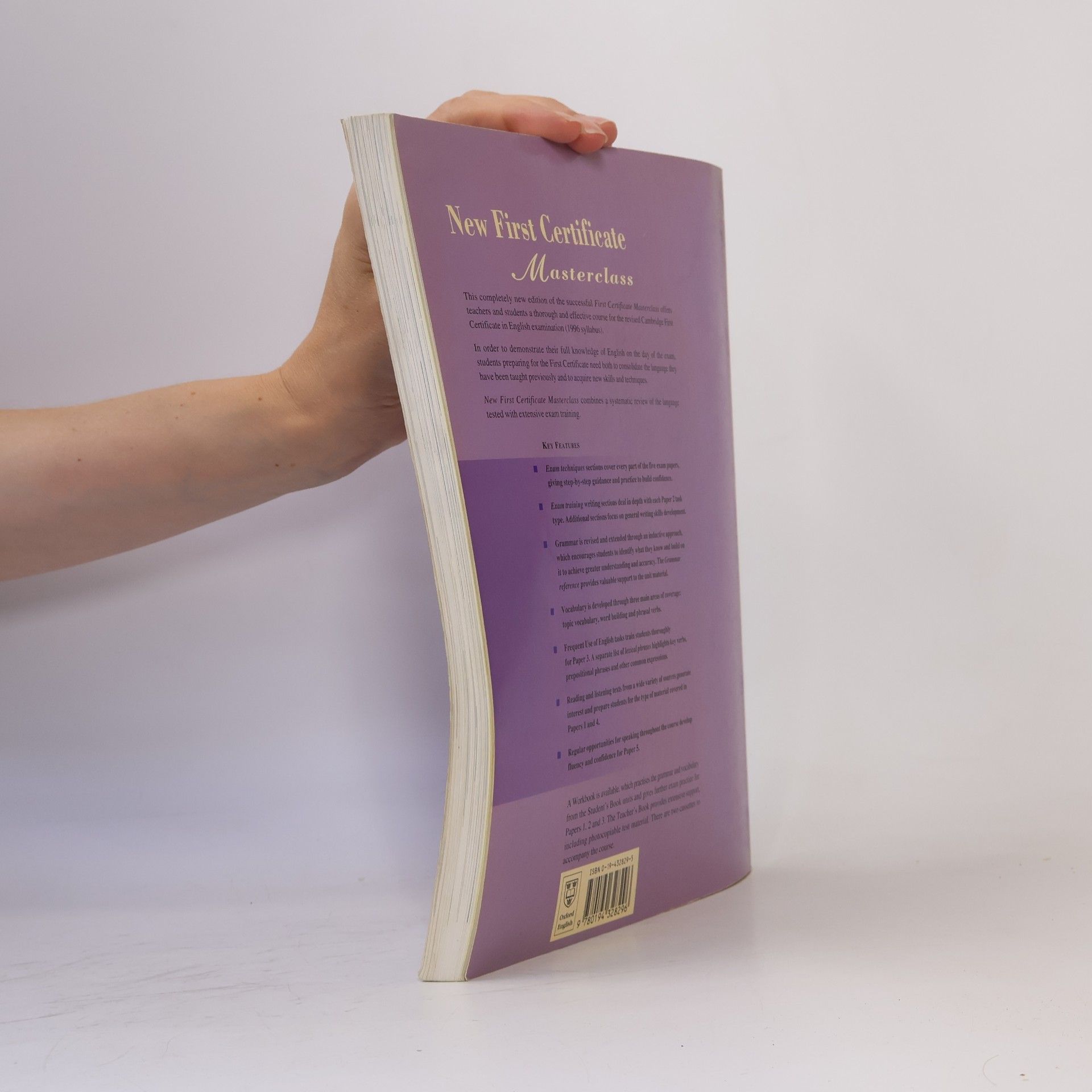 AA.VV. New first certificate : Masterclass : student's book