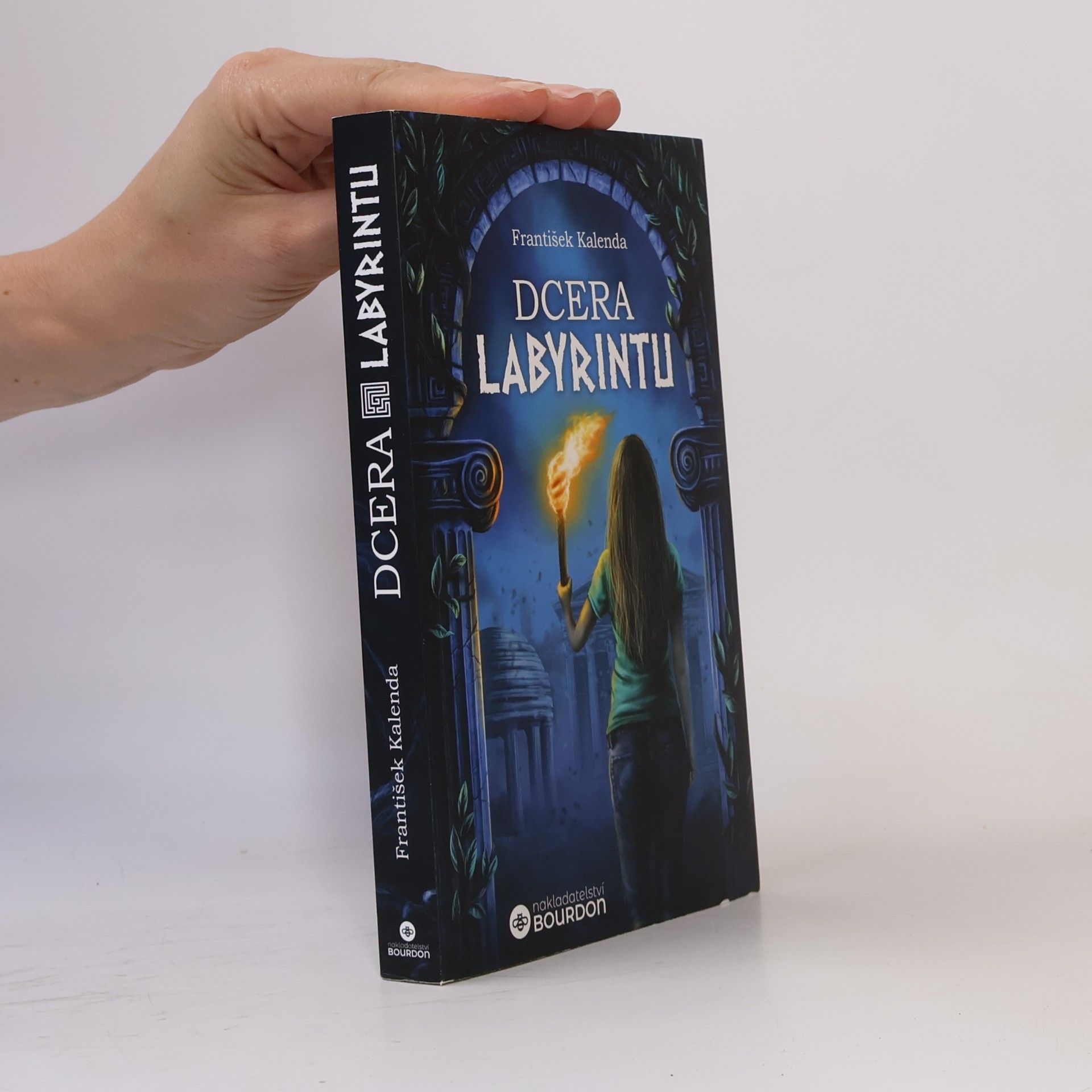 František Kalenda Dcera labyrintu