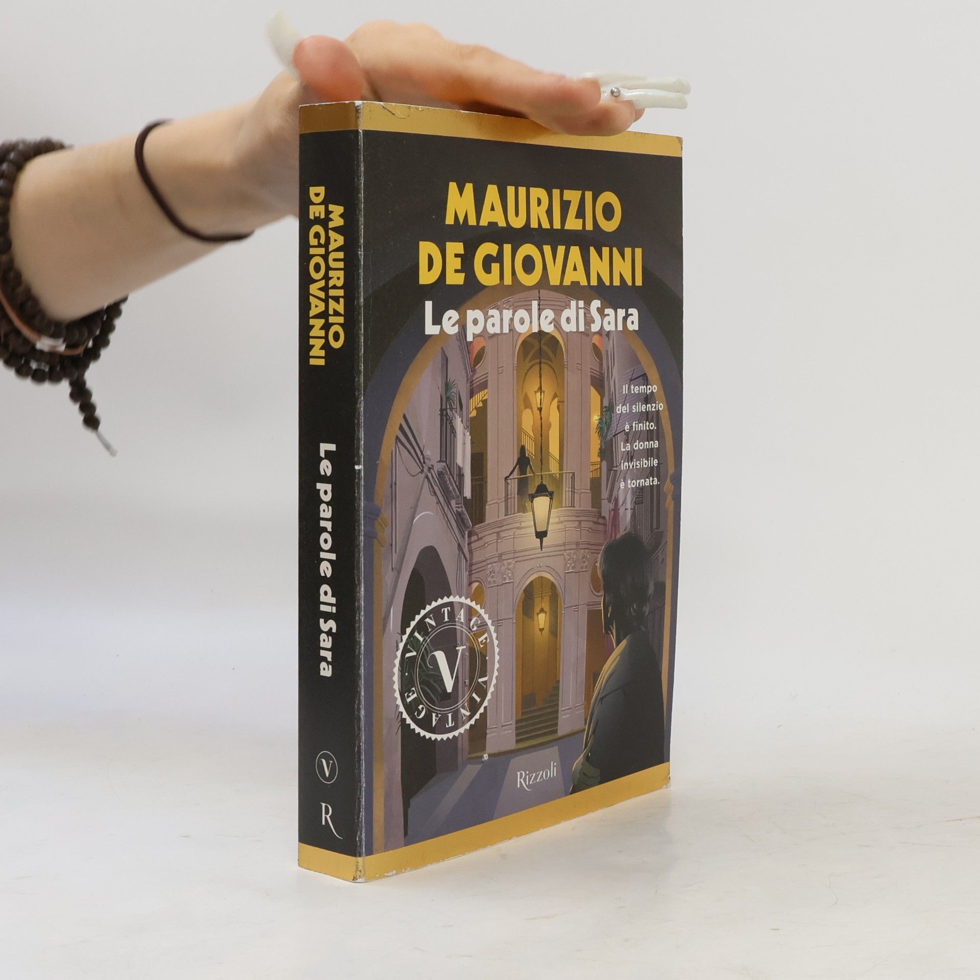 Maurizio De Giovanni Le parole di Sara