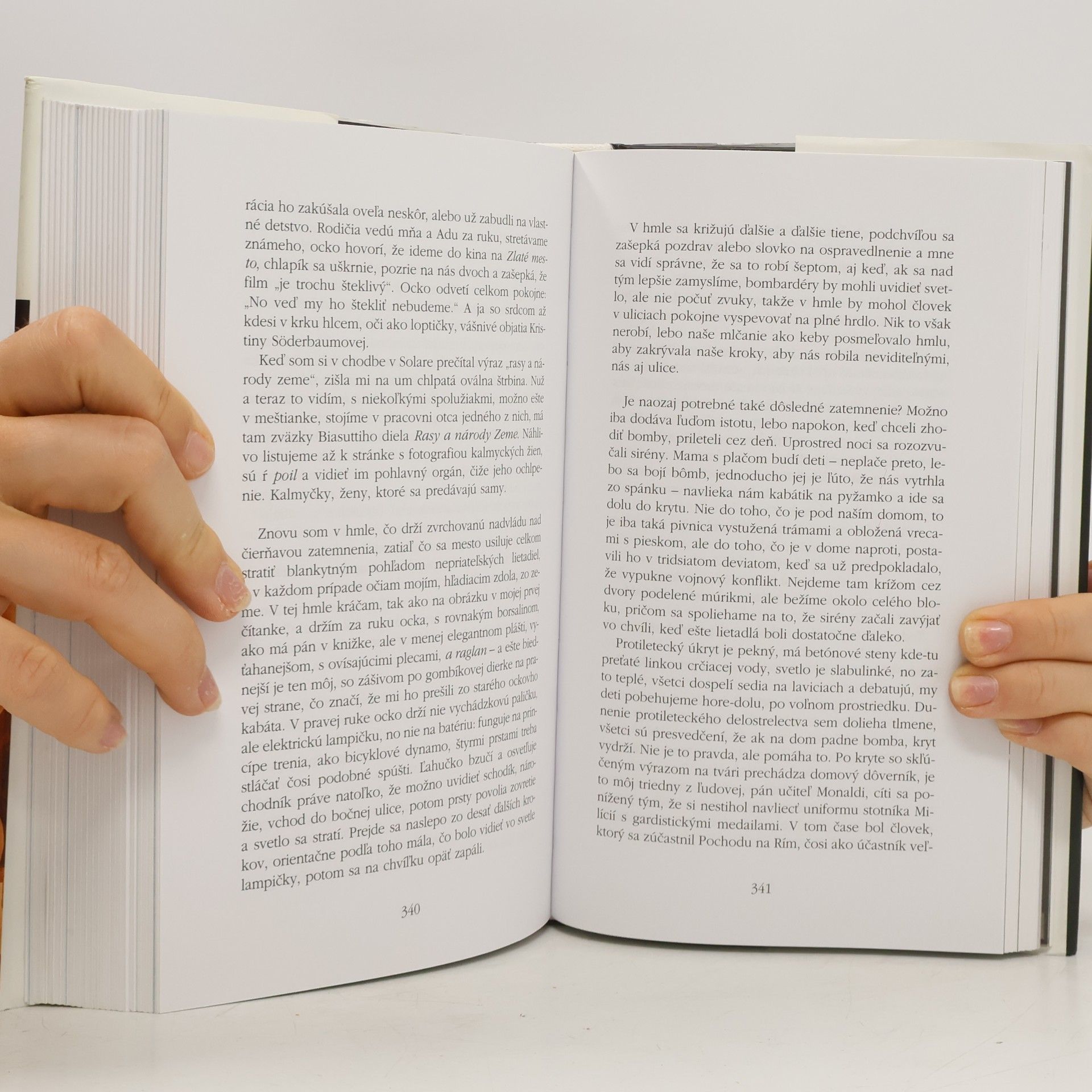 Umberto Eco Tajuplný plameň kráľovnej Loany