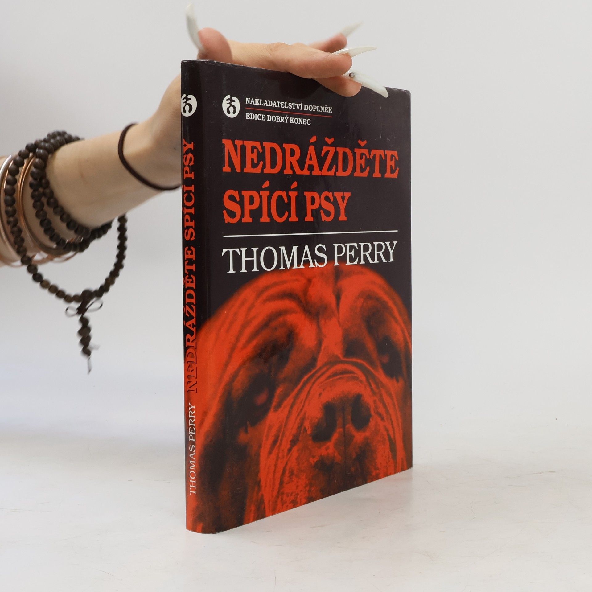 Thomas Perry Nedrážděte spící psy