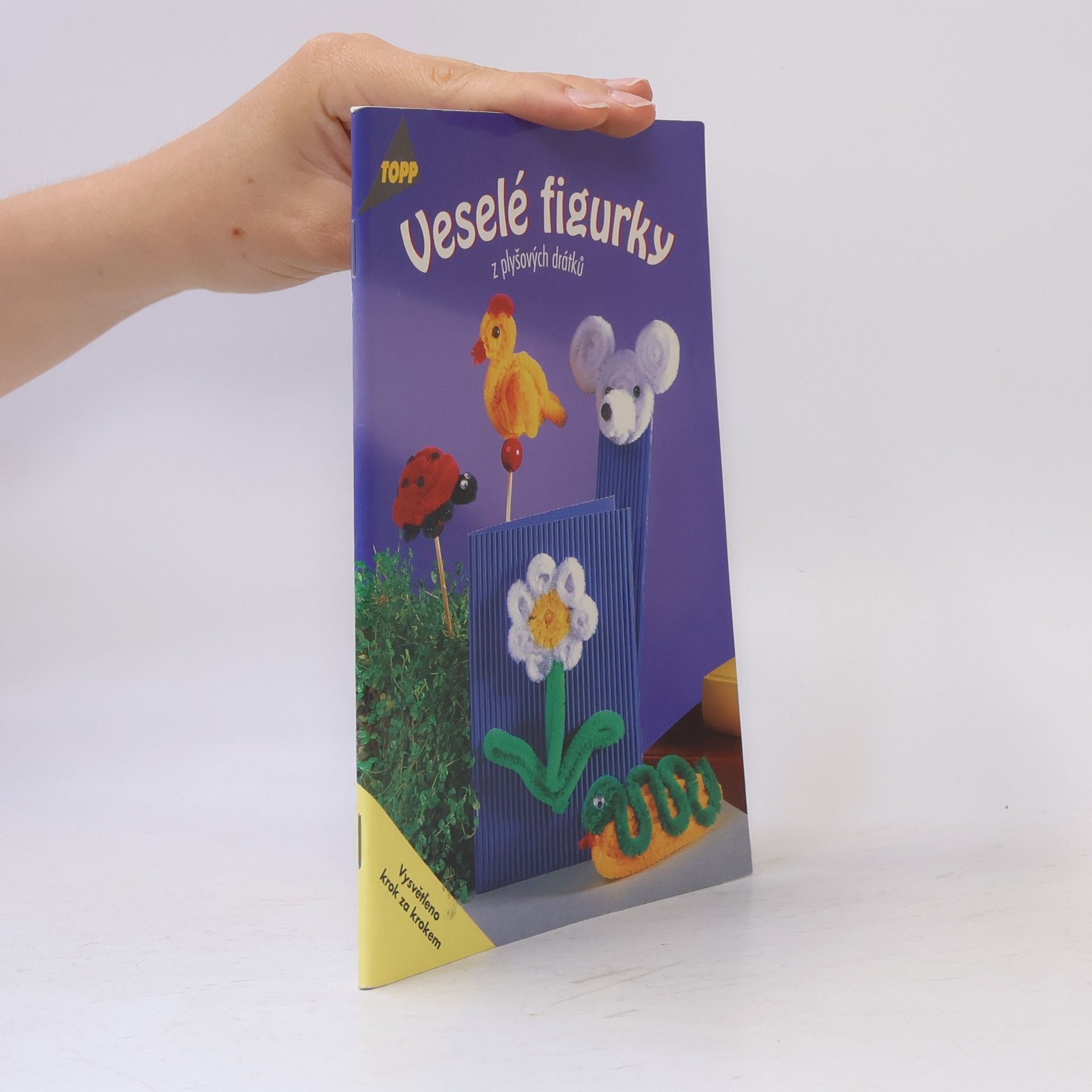 Gudrun Thiele Veselé figurky z plyšových drátků