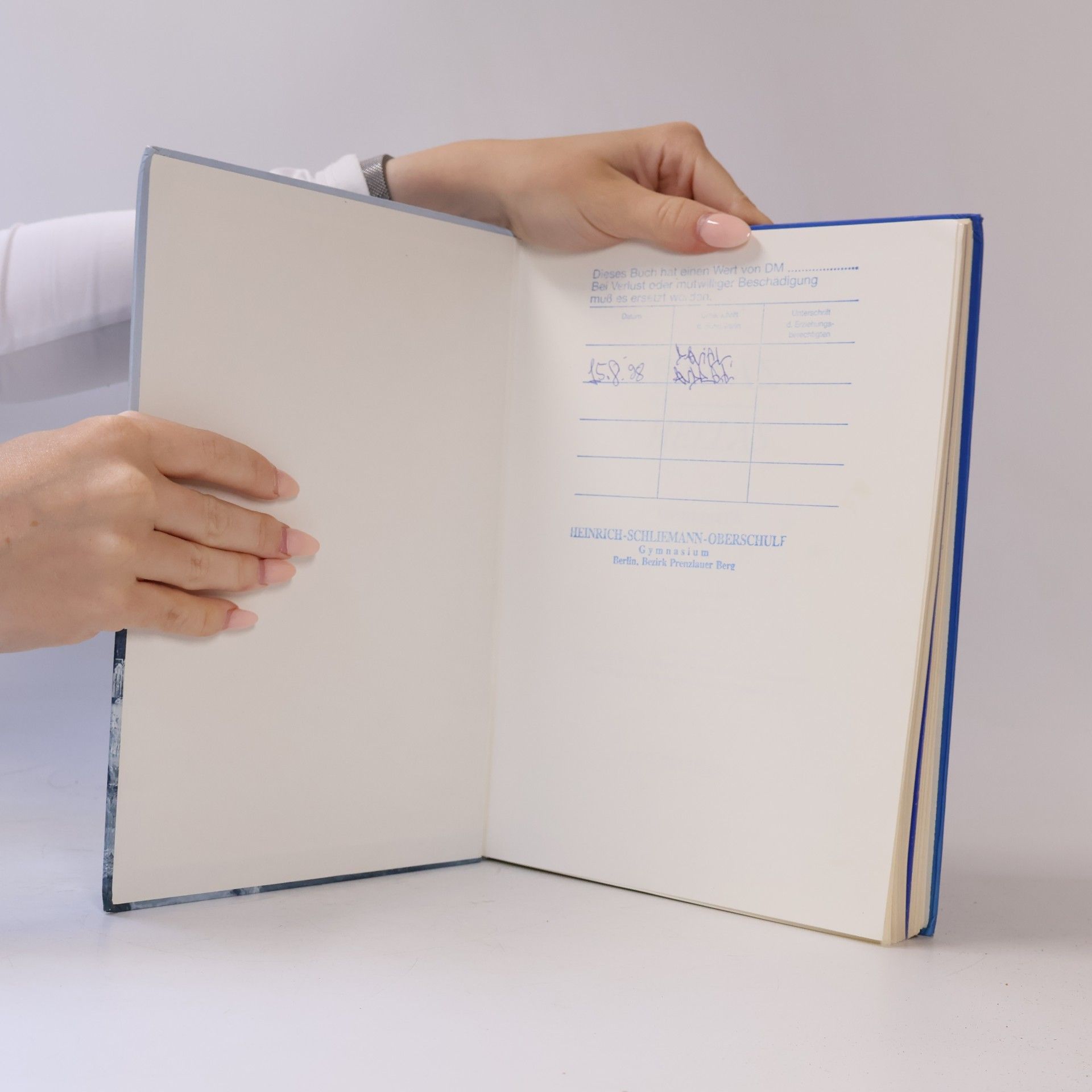 Autores varios Hellas