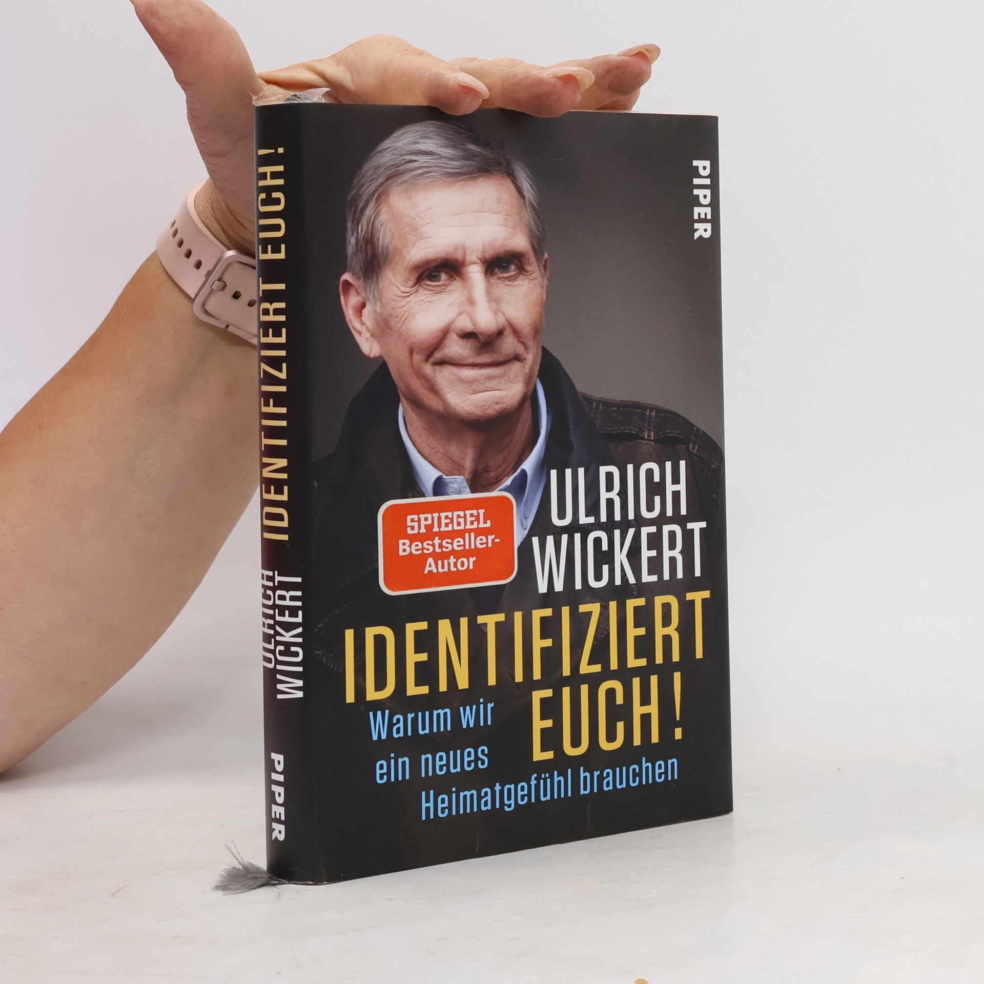 Ulrich Wickert Identifiziert euch!