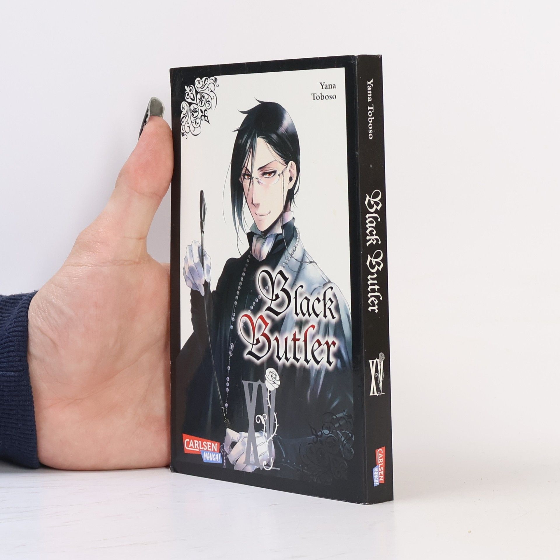Yana Toboso Black butler 15