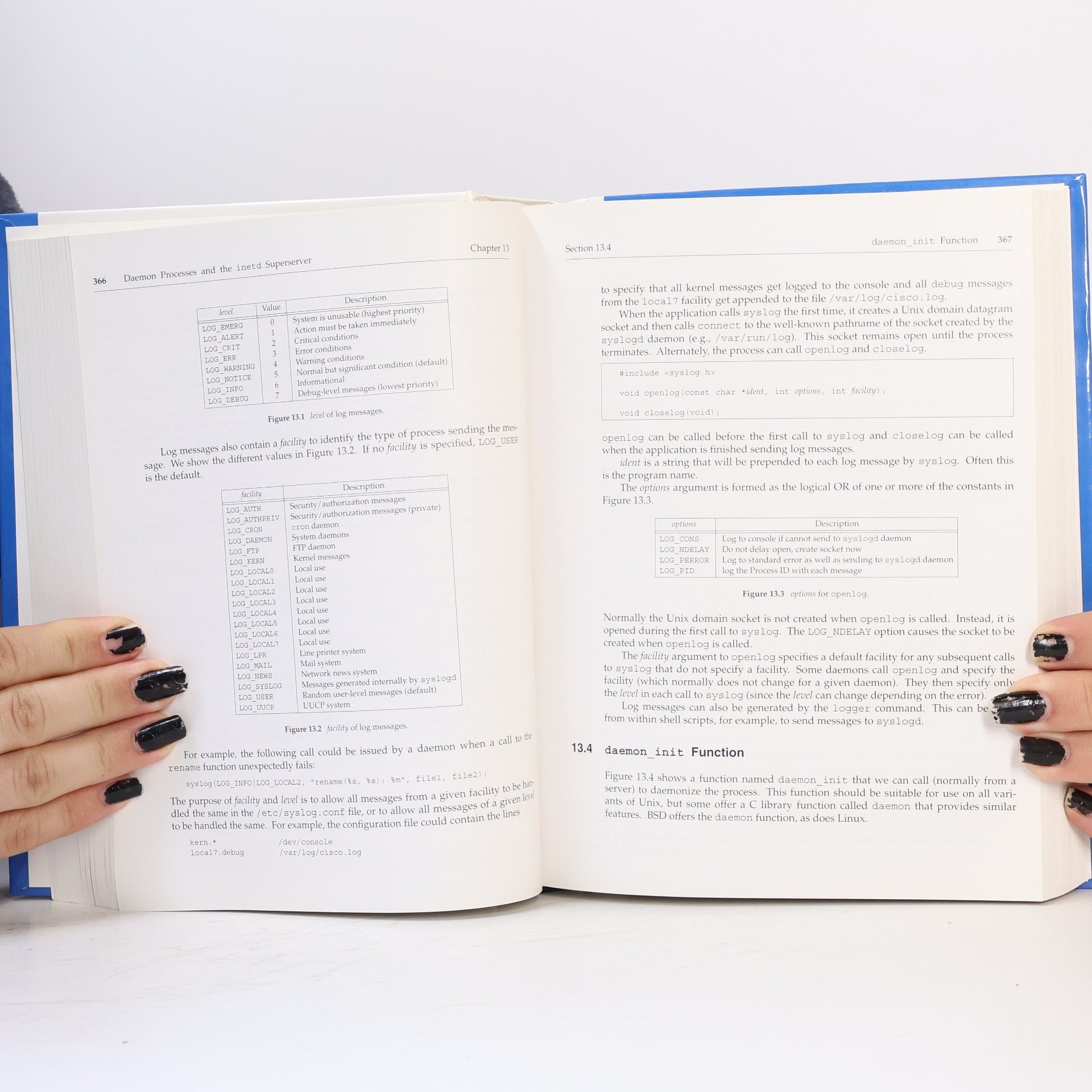 W. Richard Stevens UNIX network programming. Volume 1, The sockets networking API