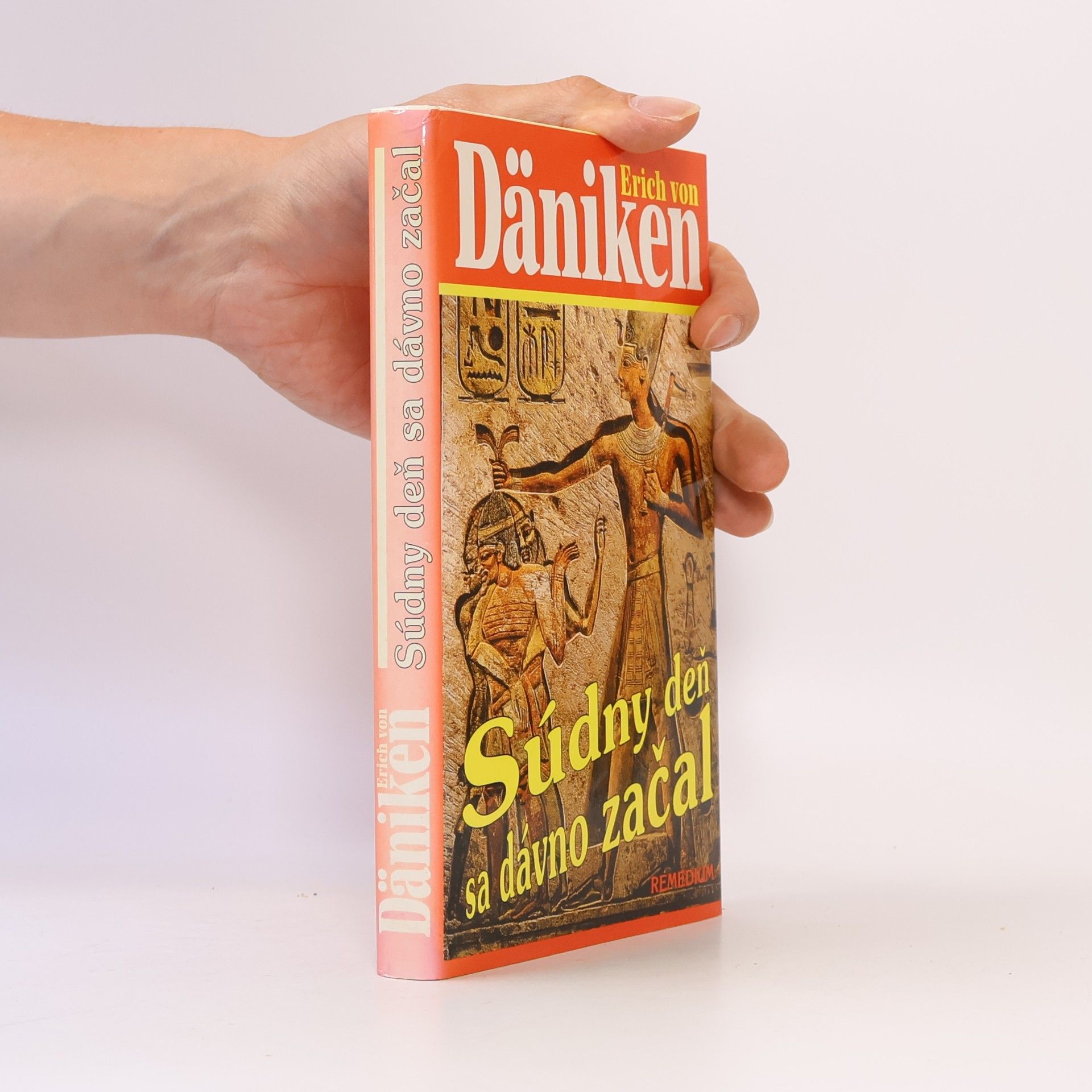 Erich von Däniken Súdny deň sa dávno začal