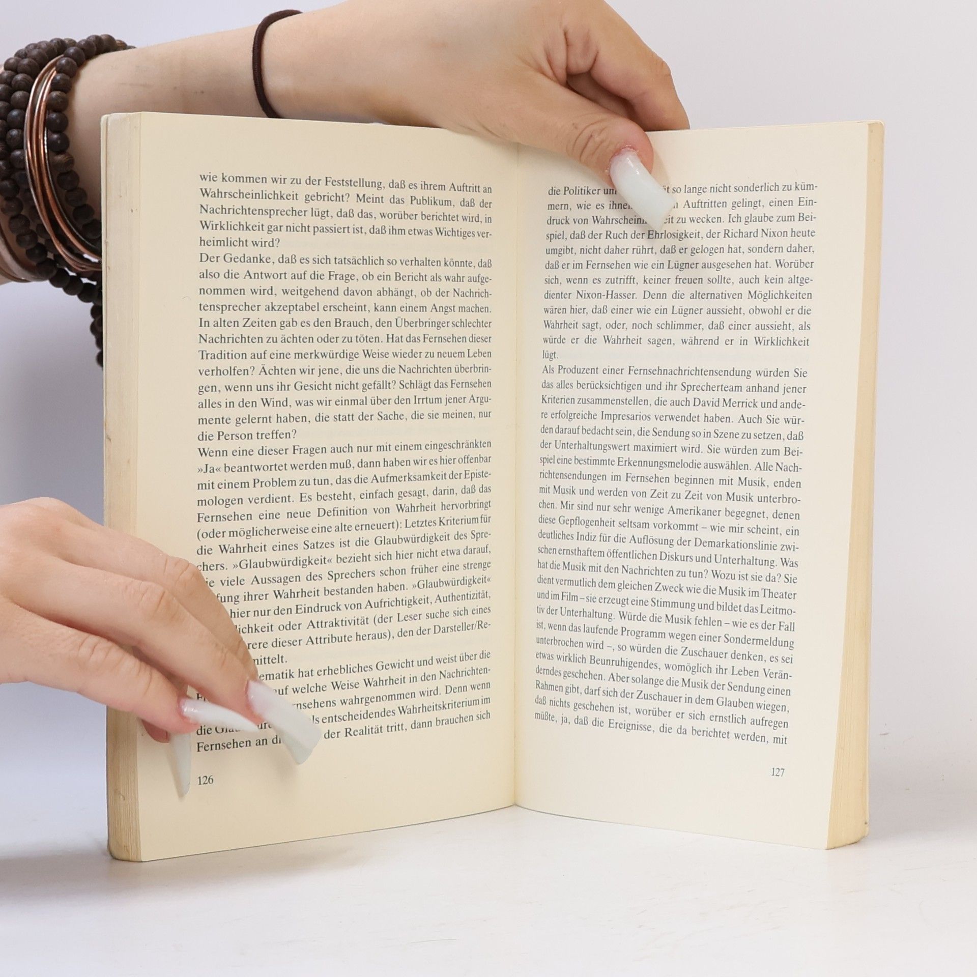 Neil Postman Wir amüsieren uns zu Tode