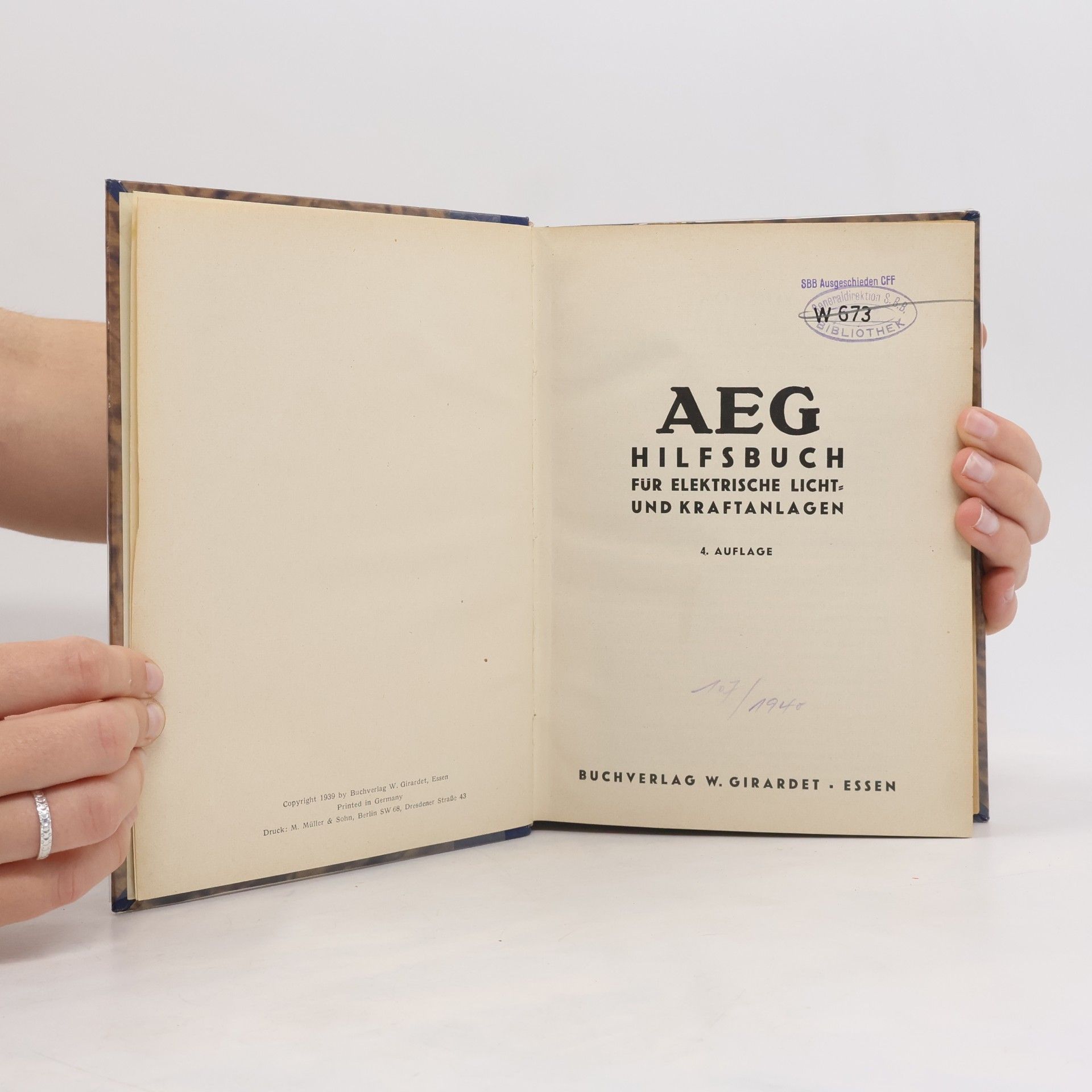 Autorenkollektiv AEG Hilfsbuch für elektrische Licht- und Kraftanlagen
