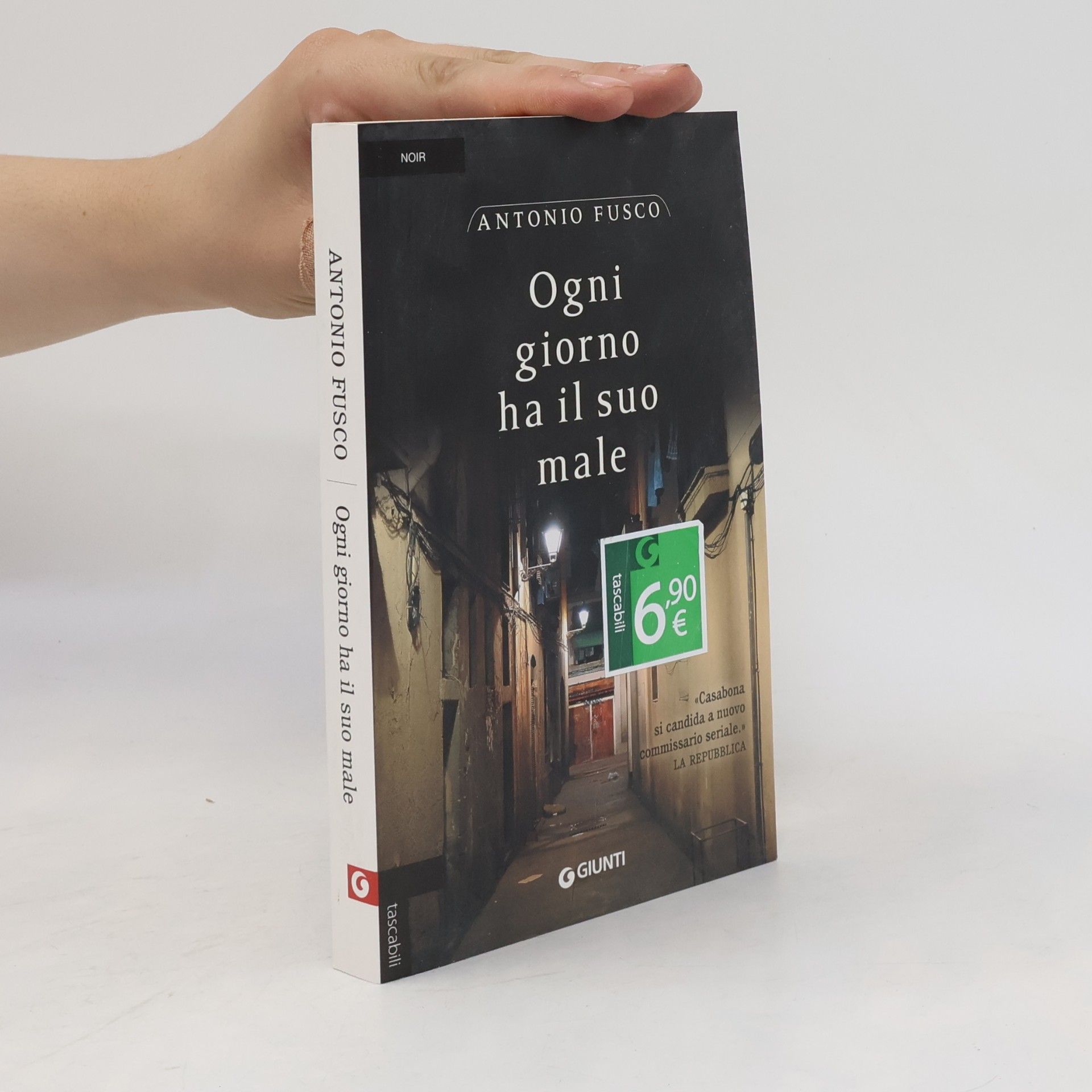 Antonio Fusco Ogni giorno ha il suo male