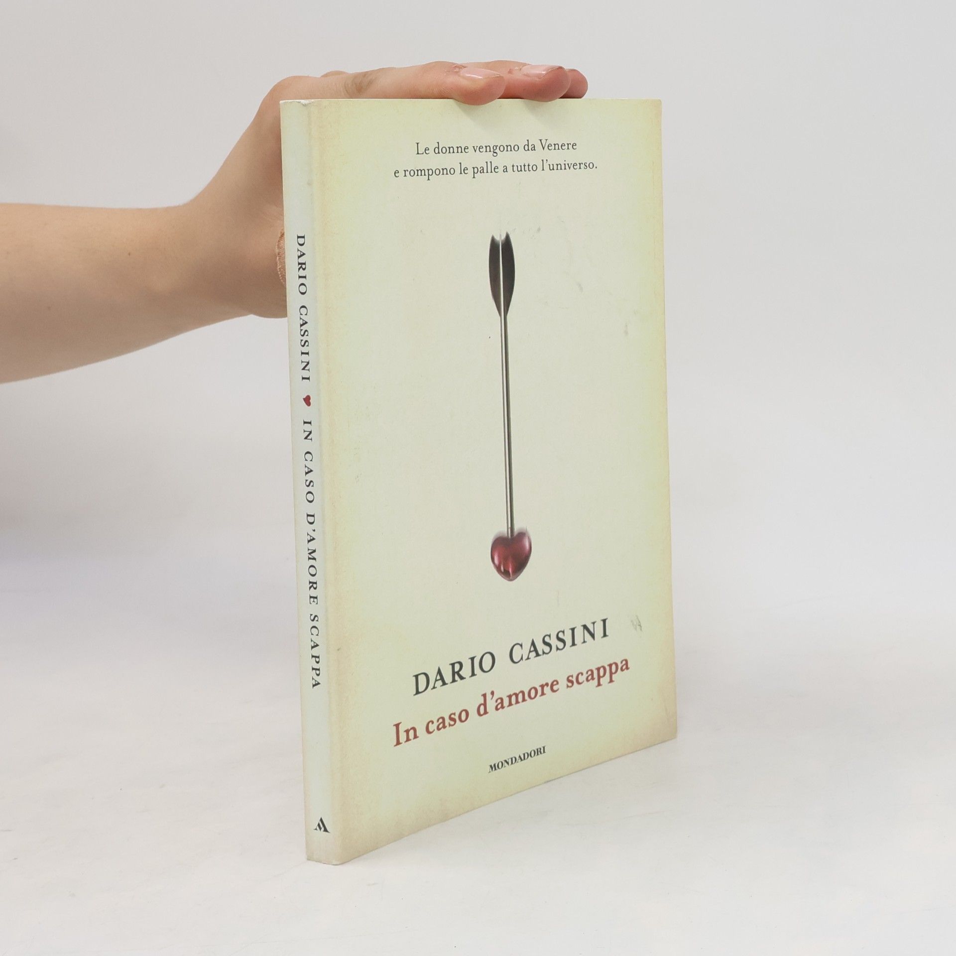 Dario Cassini Biblioteca umoristica Mondadori: In caso d'amore scappa