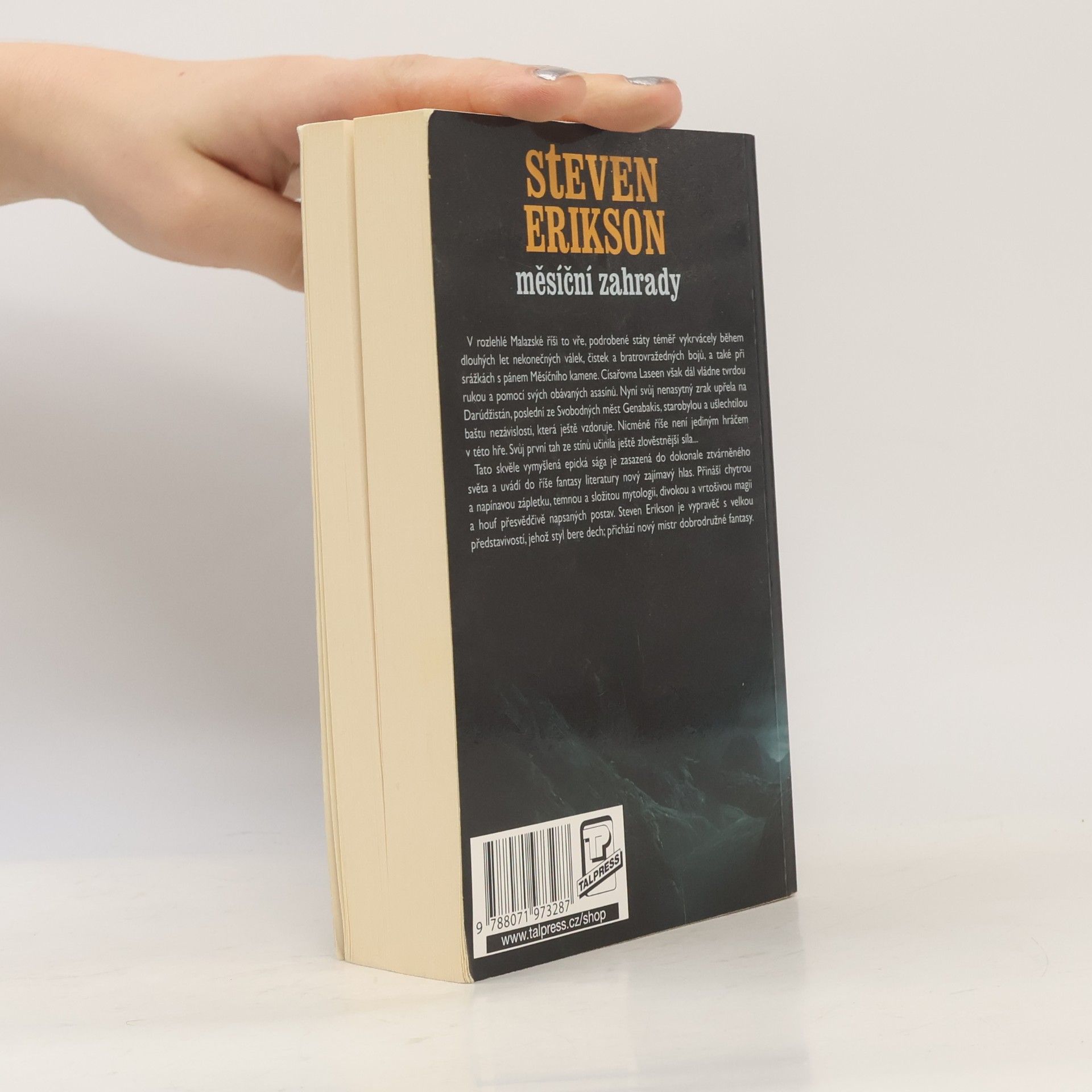 Steven Erikson Měsíční zahrady