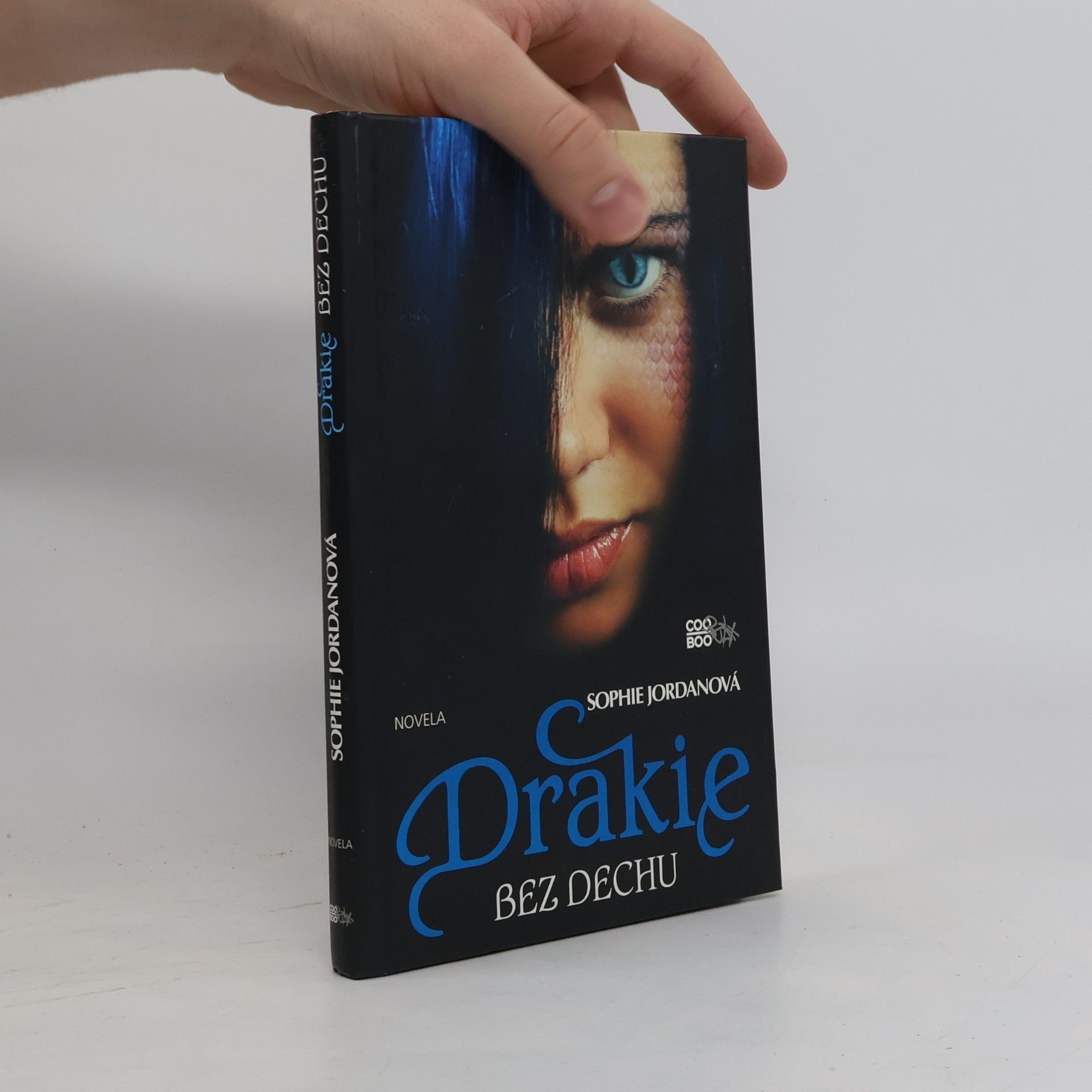 Sophie Jordan Bez dechu. Drakie. 4. díl