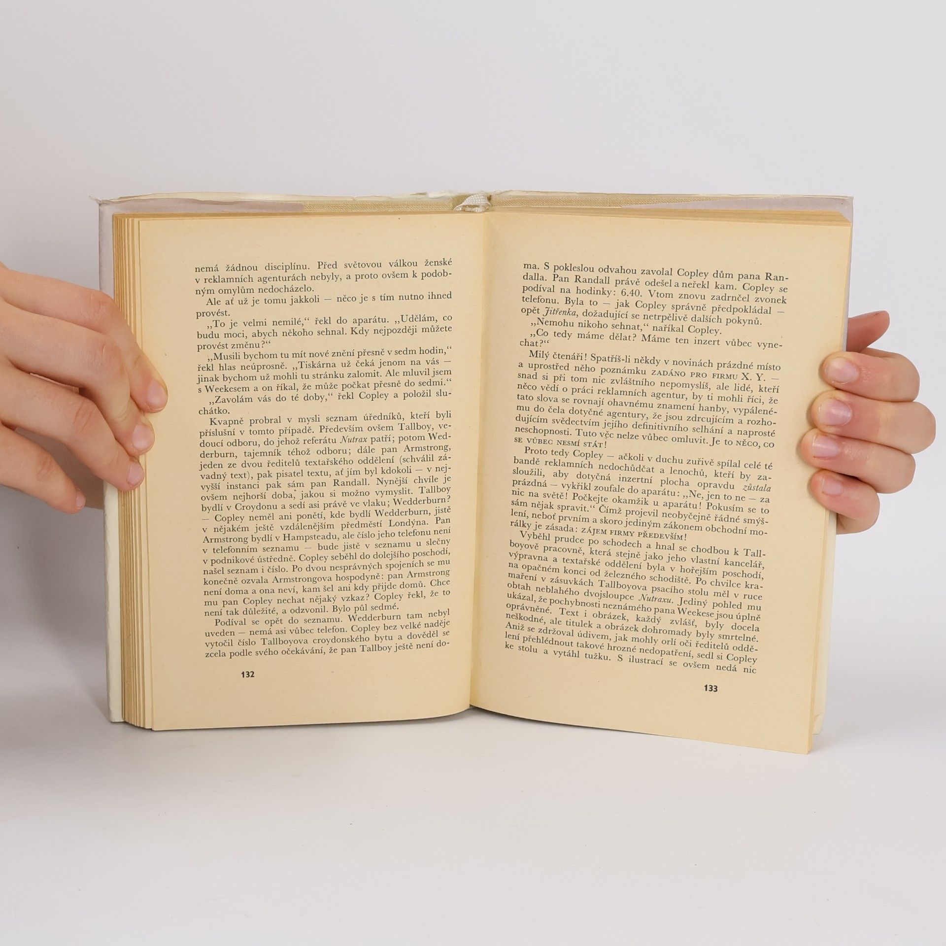 Dorothy L. Sayers Vražda potřebuje reklamu