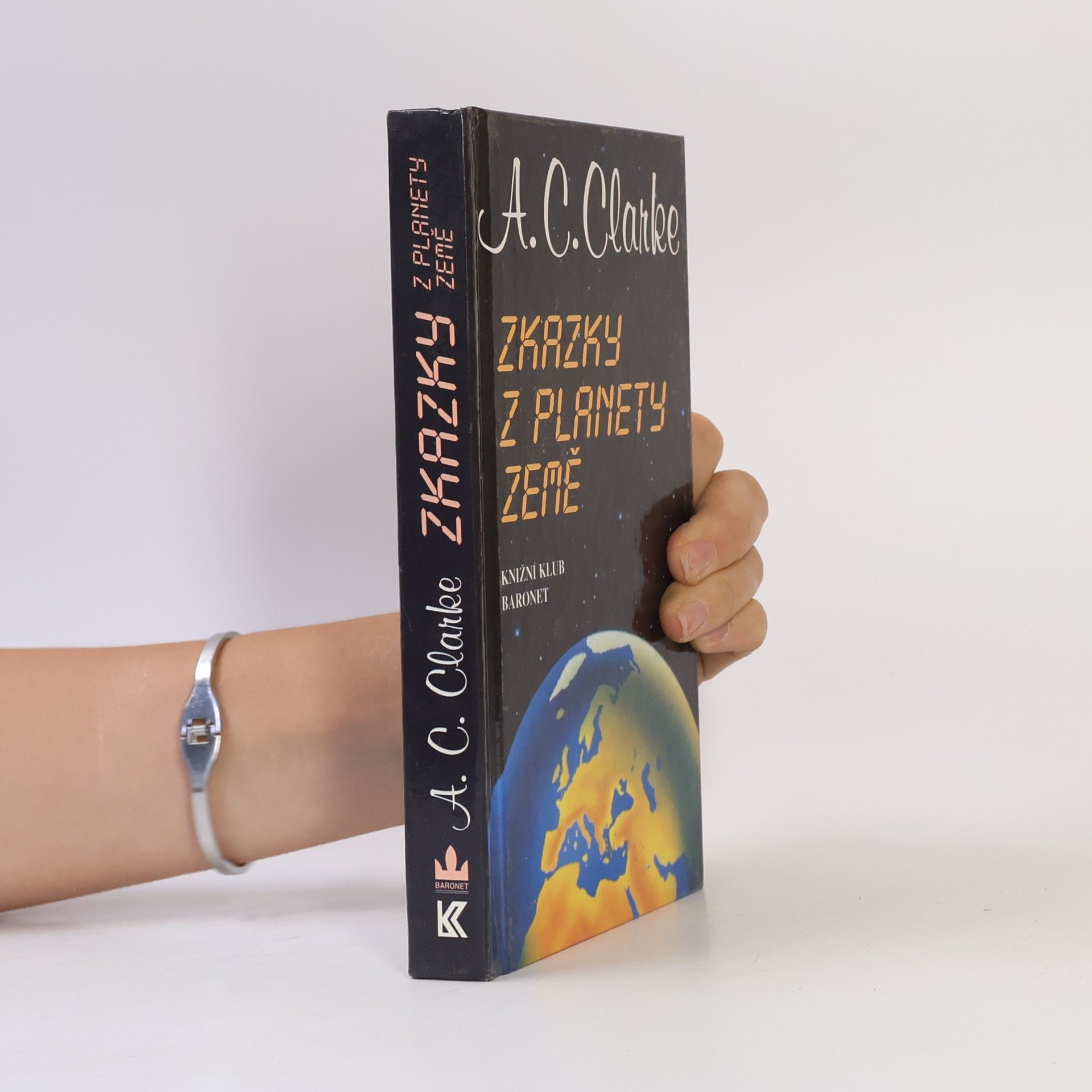 Arthur Charles Clarke Zkazky z planety Země