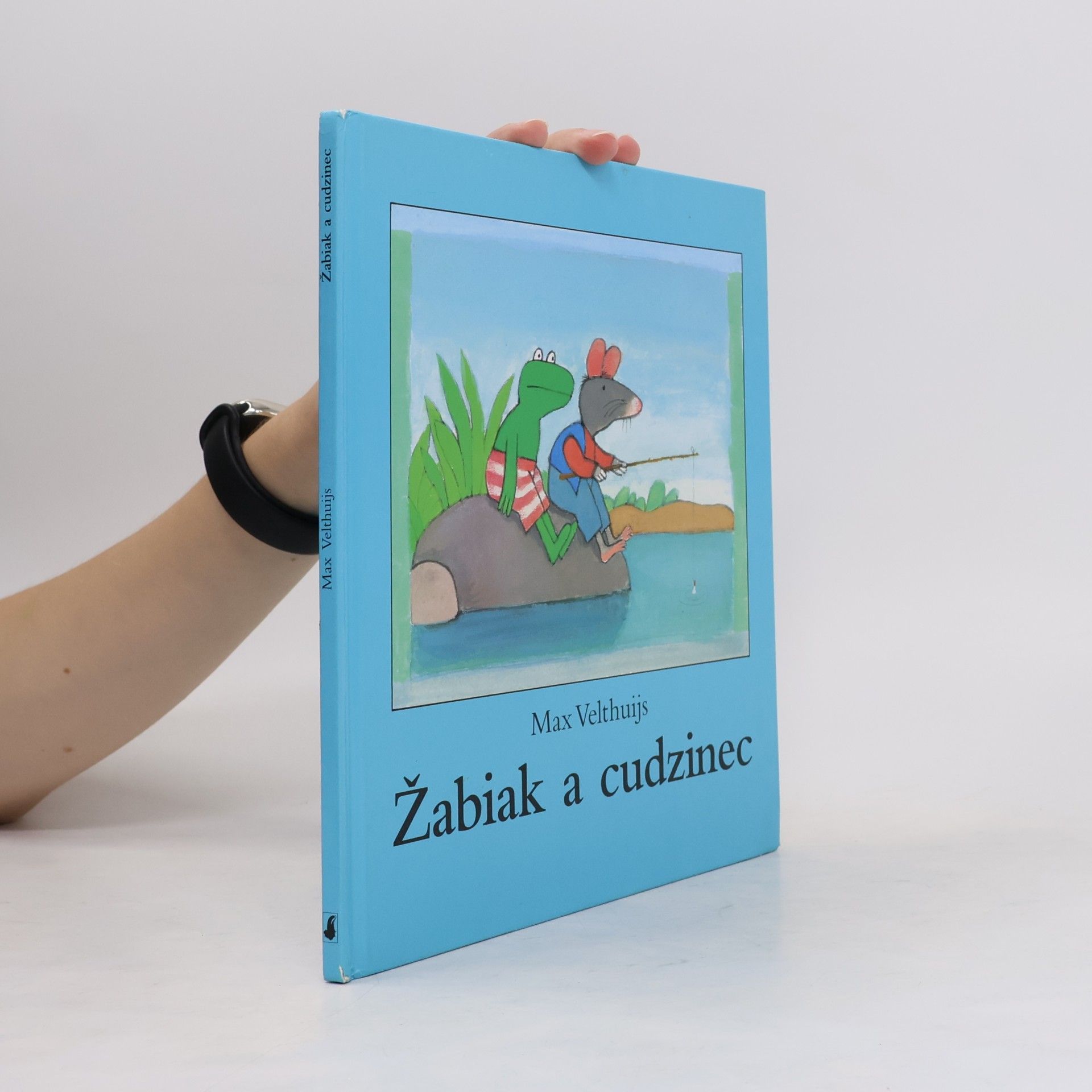 Max Velthujis Žabiak a cudzinec