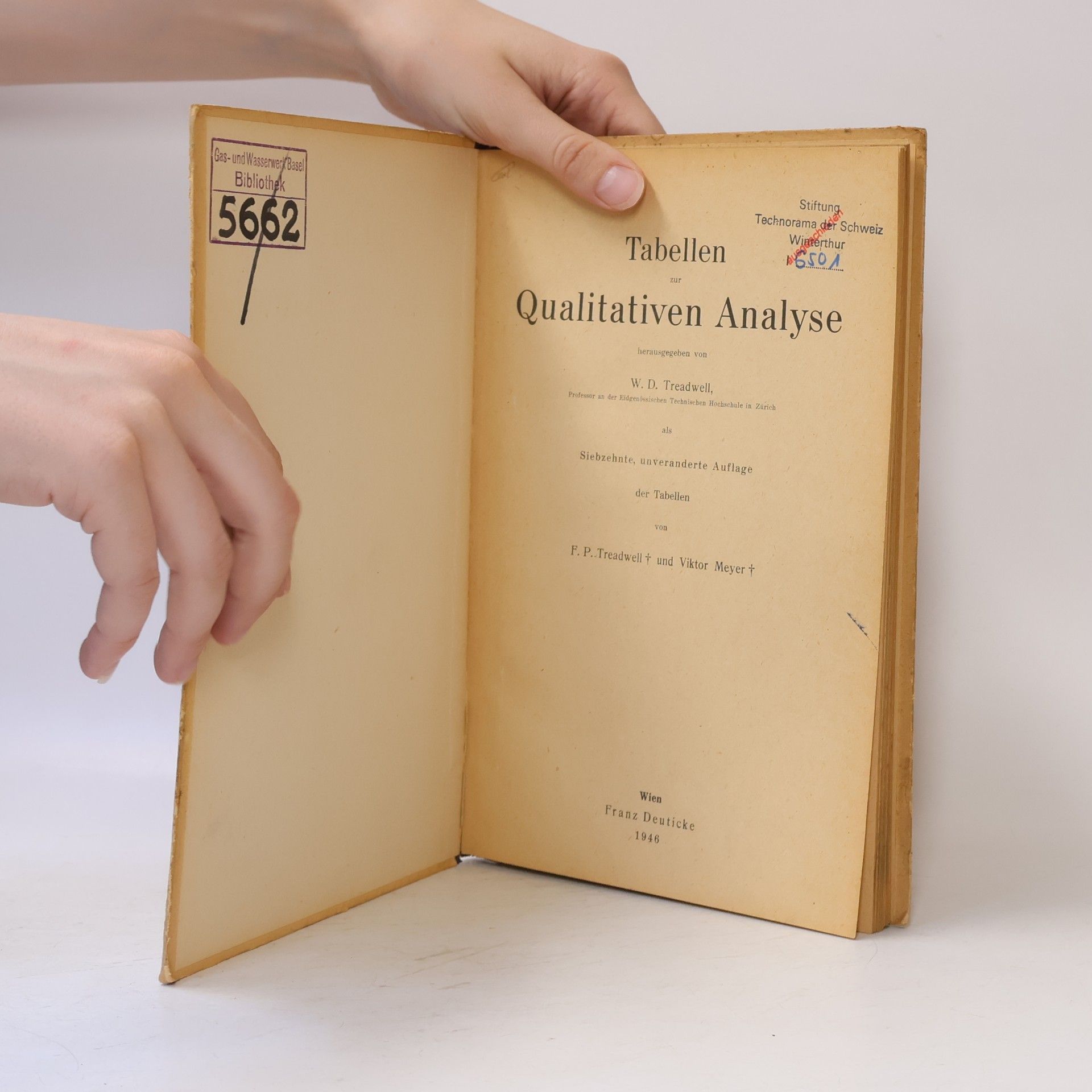 Autorenkollektiv Tabellen zur Qualitativen Analyse