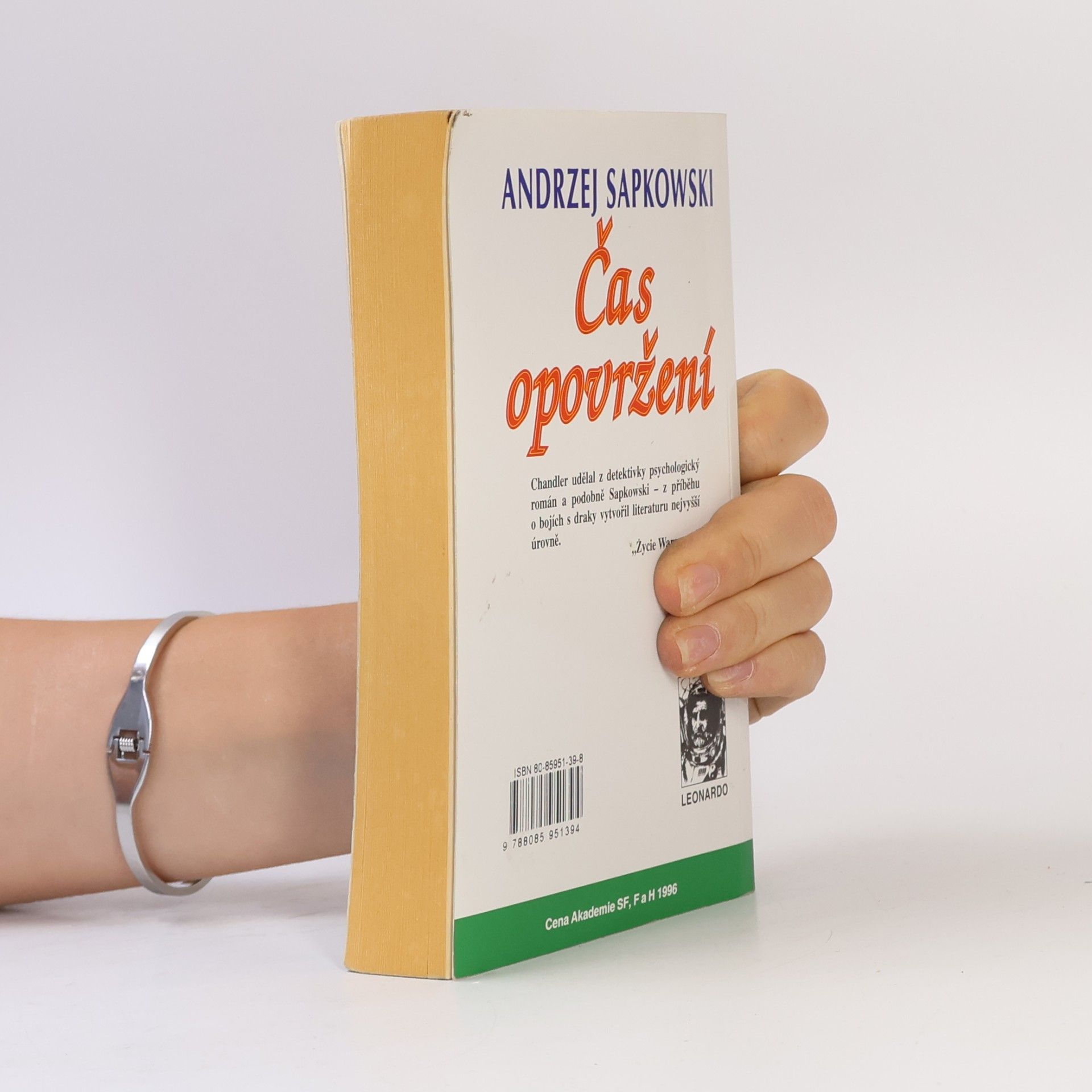 Andrzej Sapkowski Čas opovržení