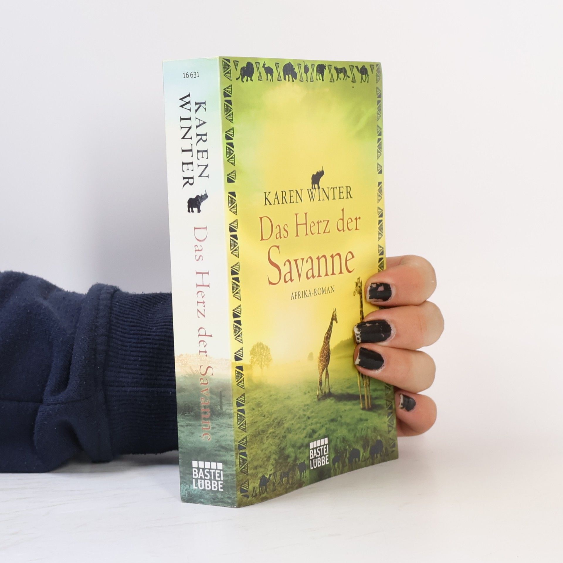 Karen Winter Das Herz der Savanne : Afrika-Roman