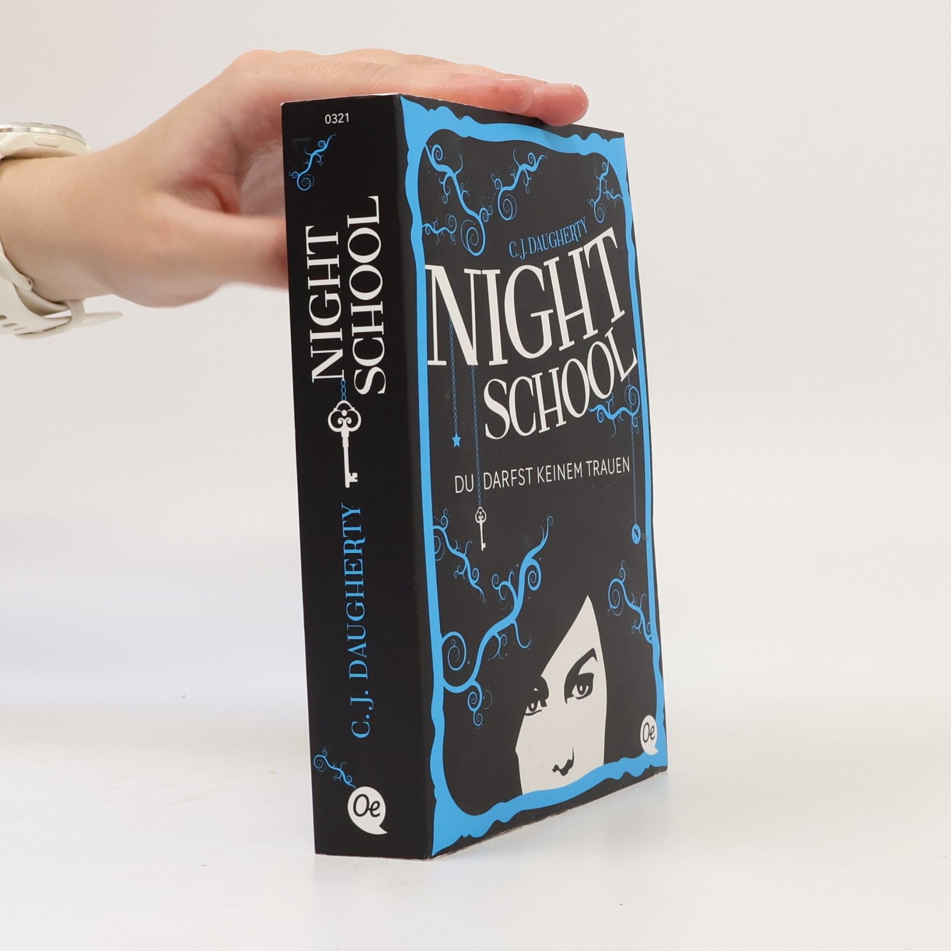 Christi Daugherty Night School 1. Du darfst keinem Trauen