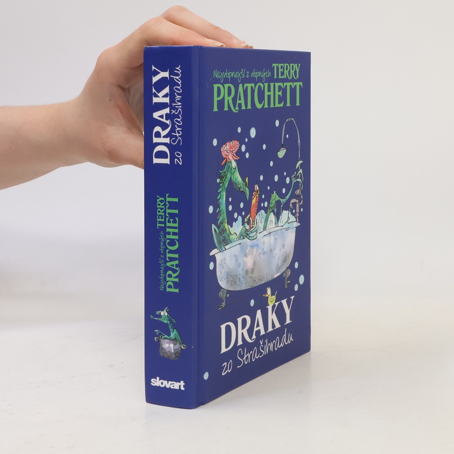 Terry Pratchett Draky zo Strašihradu