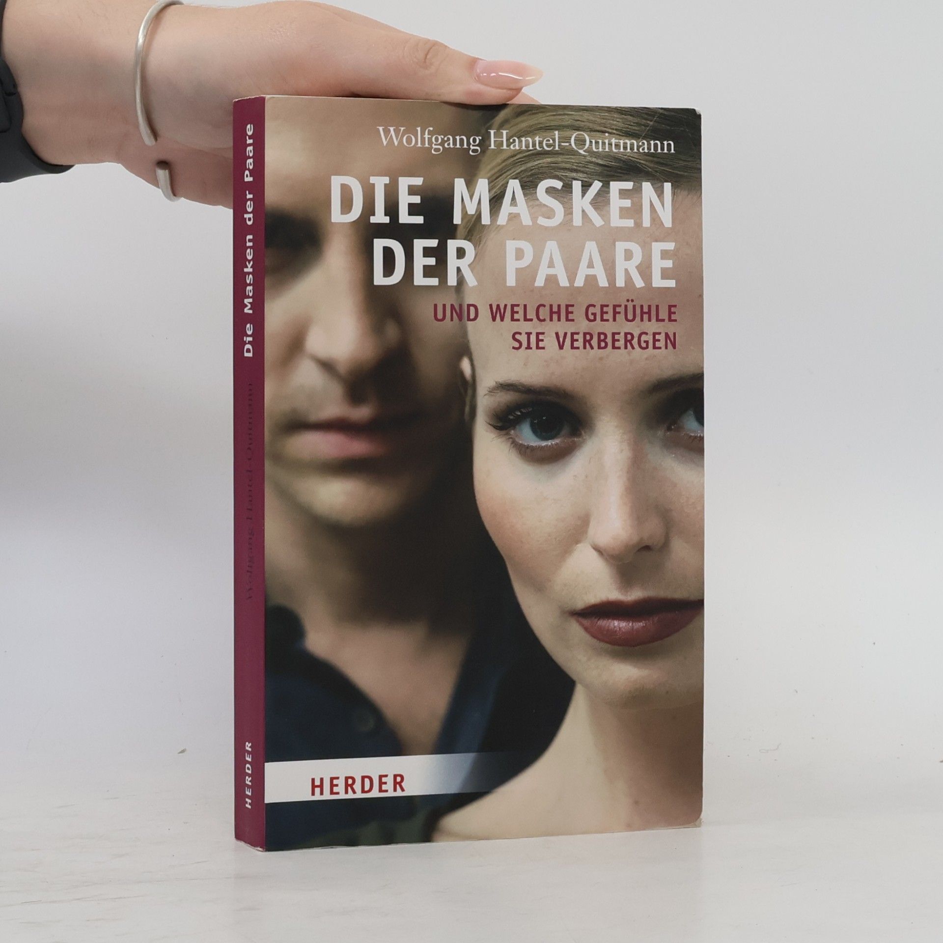 Die Masken der Paare und welche Gefühle sie verbergen