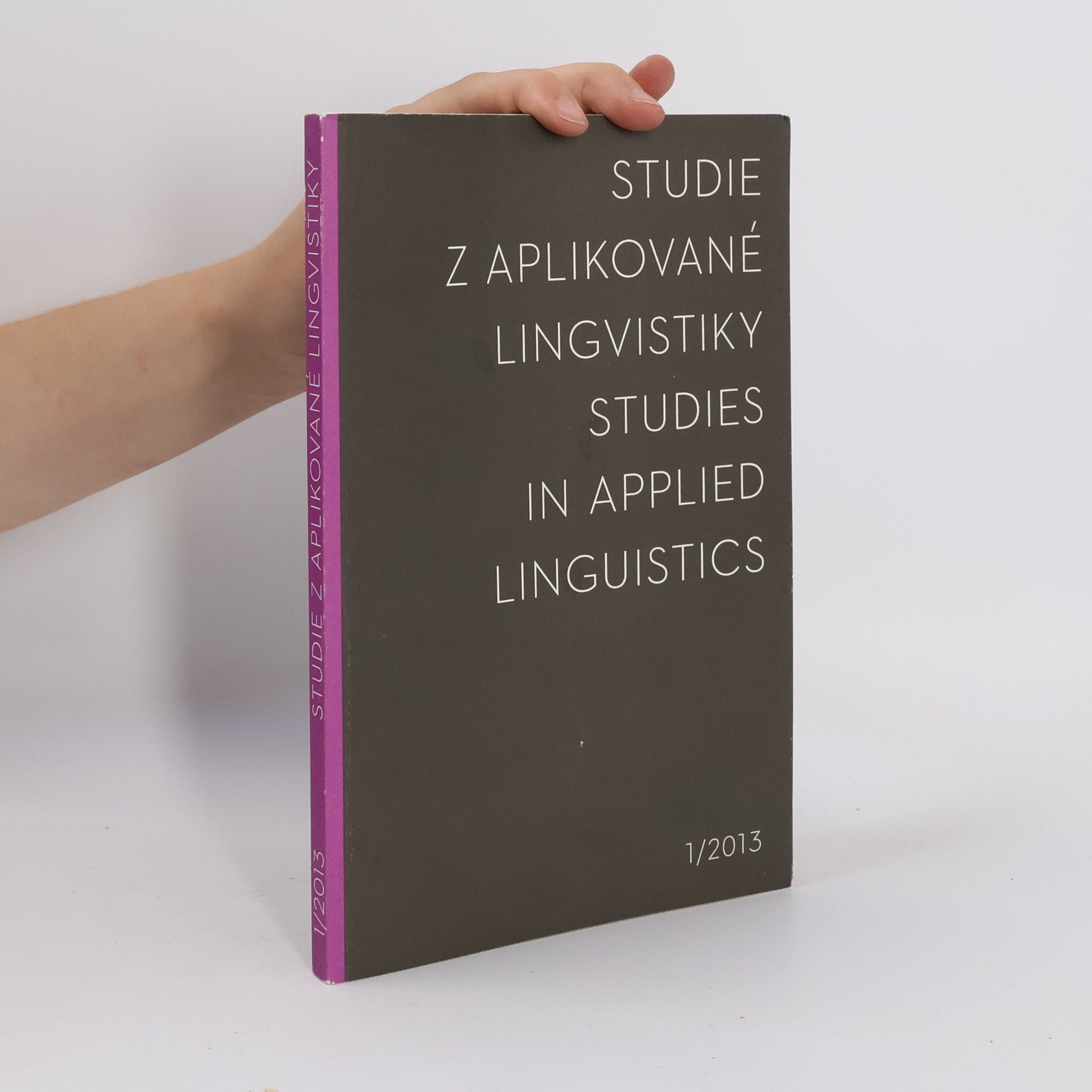 Autorenkollektiv Studie z aplikované lingvistiky 1/2013
