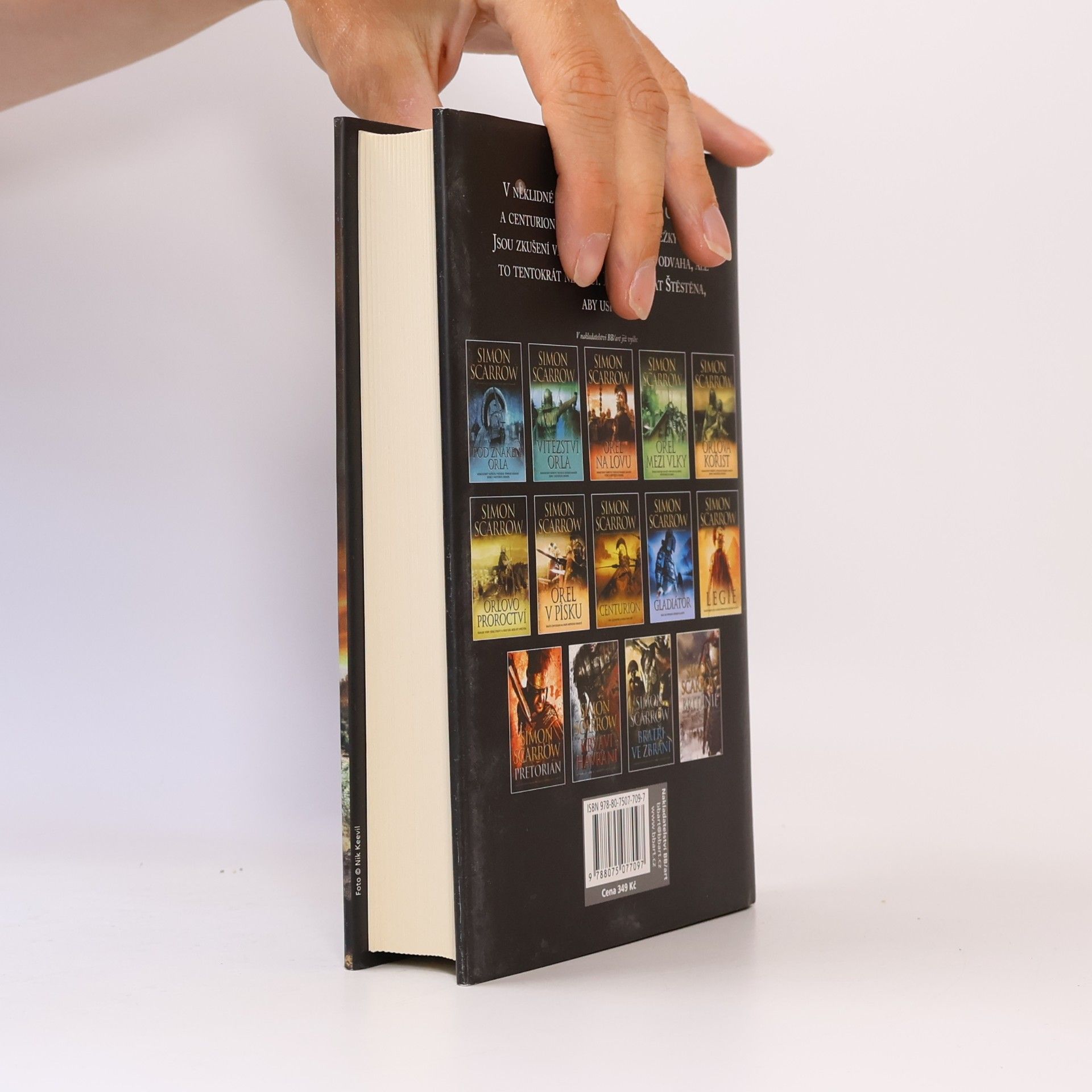 Simon Scarrow Invictus