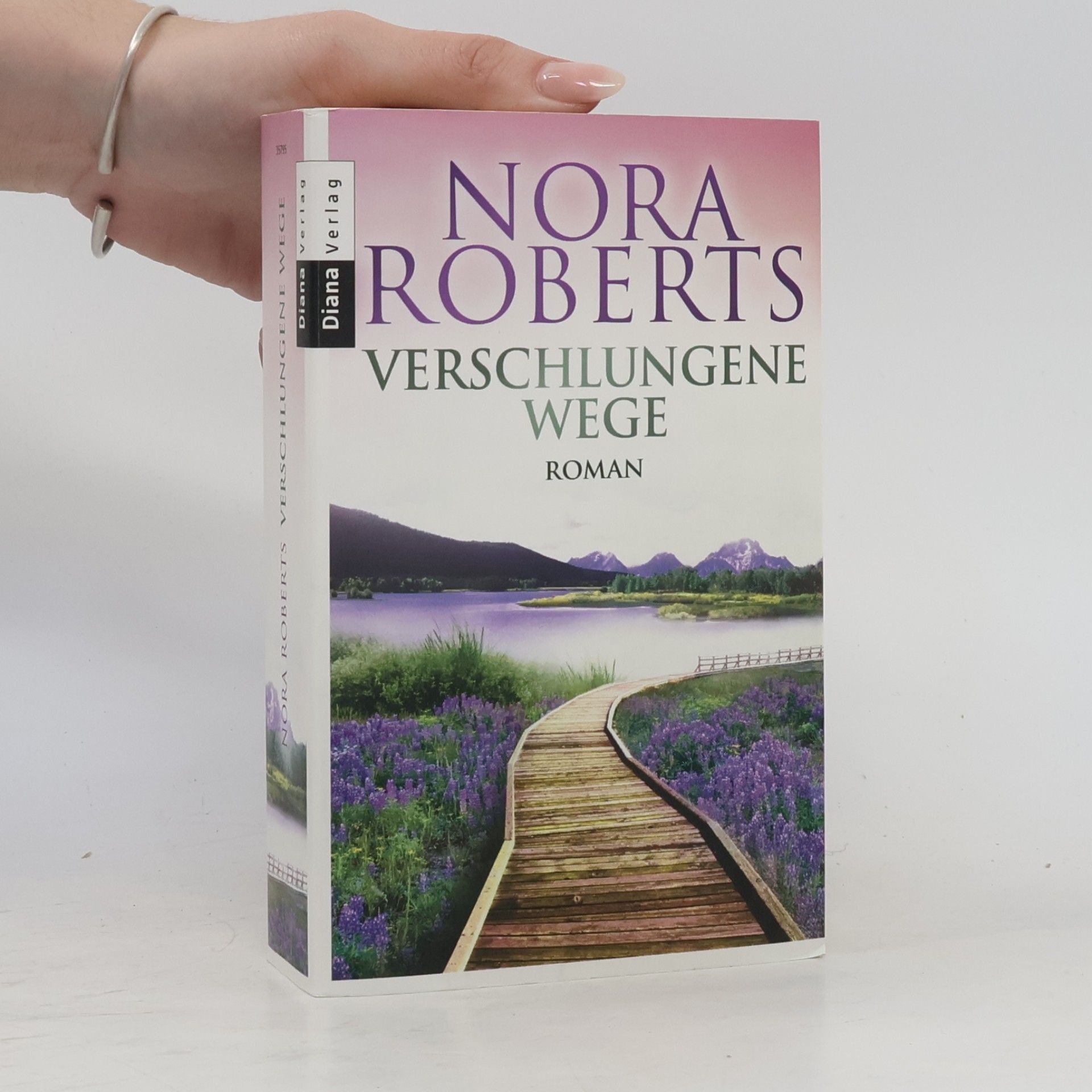 Nora Roberts Verschlungene Wege