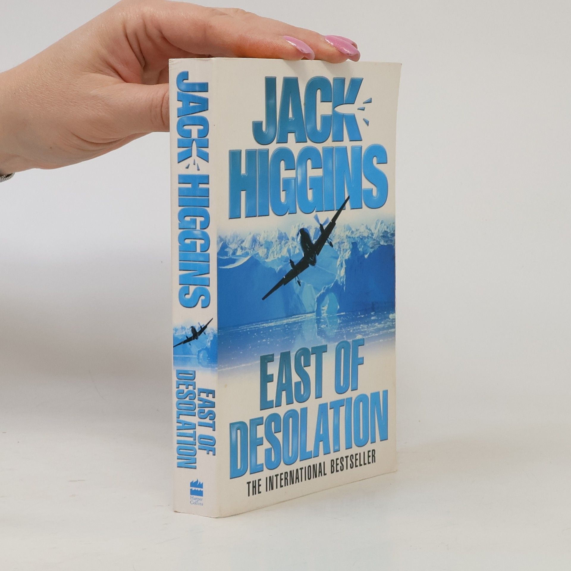 Jack Higgins East of Desolation