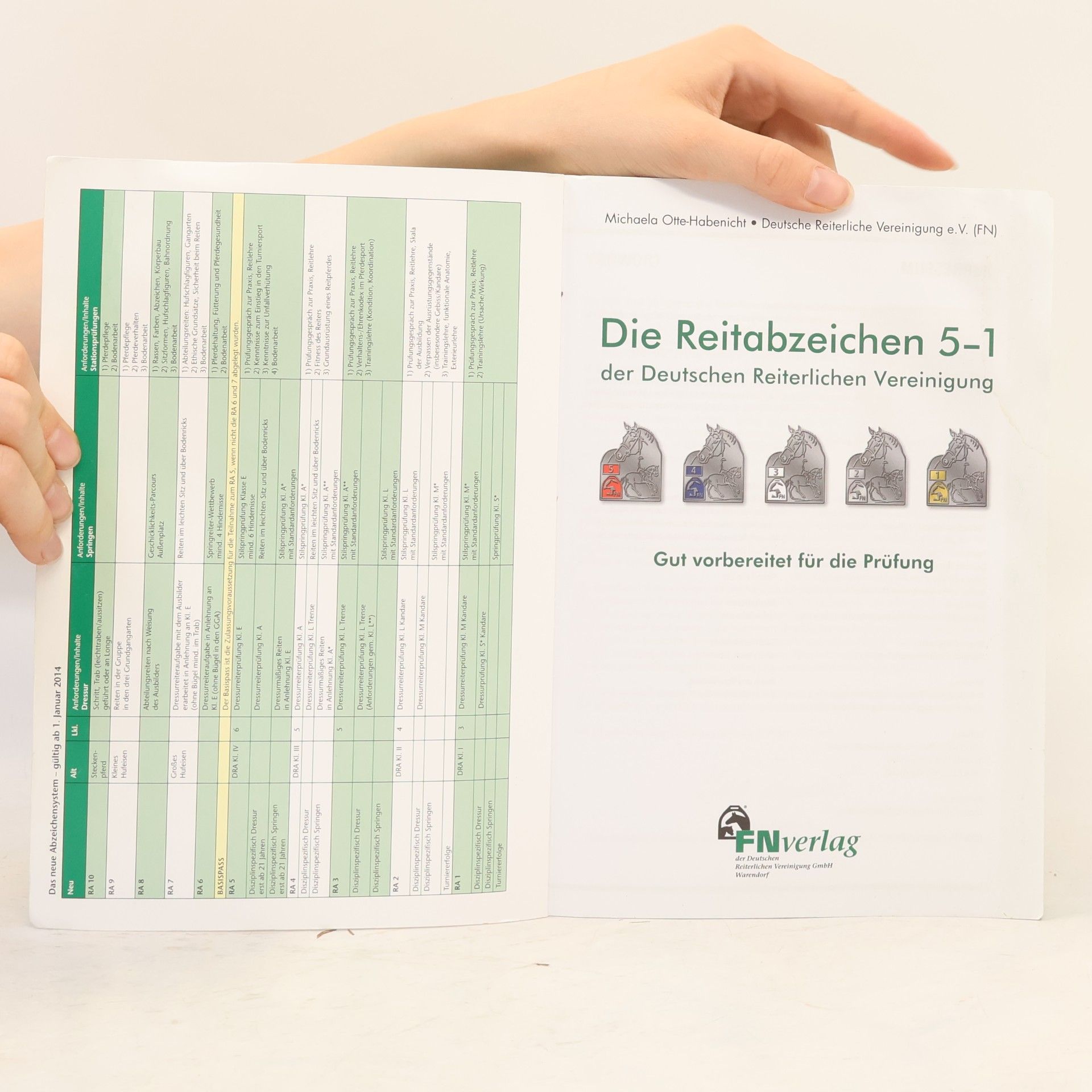 Michaela Otte Habenicht Die Reitabzeichen 5-1 der Deutschen Reiterlichen Vereinigung