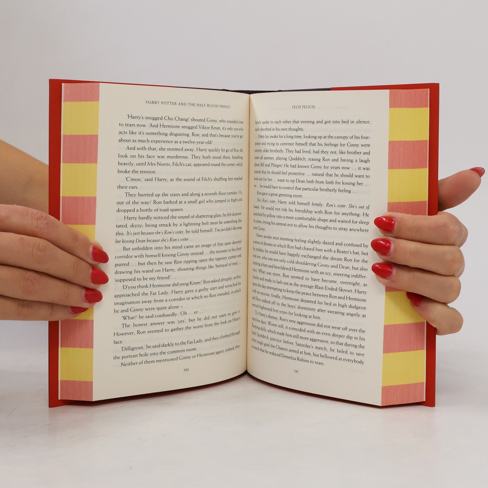 Joanne K. Rowlingová Harry Potter and the Half-Blood Prince - Gryffindor Edition