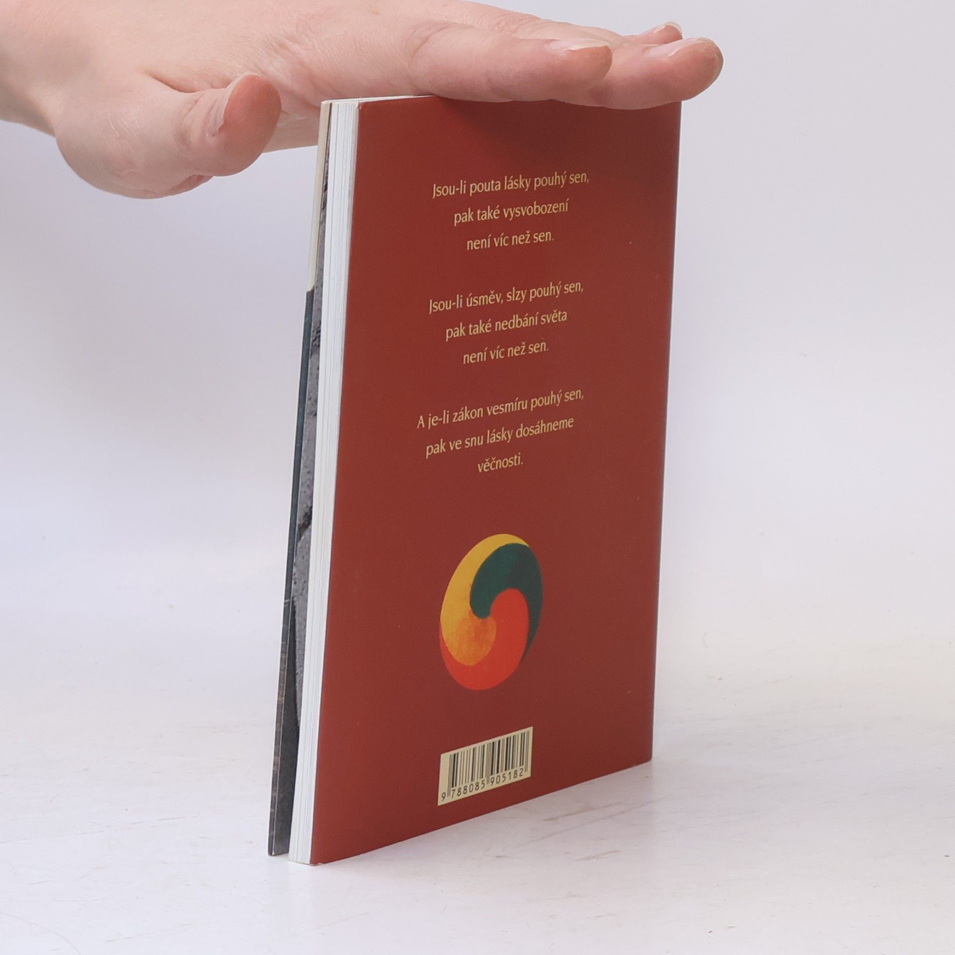 Han Jongun Tvoje mlčení. Výbor z milostné poezie korejského buddhistického mnicha