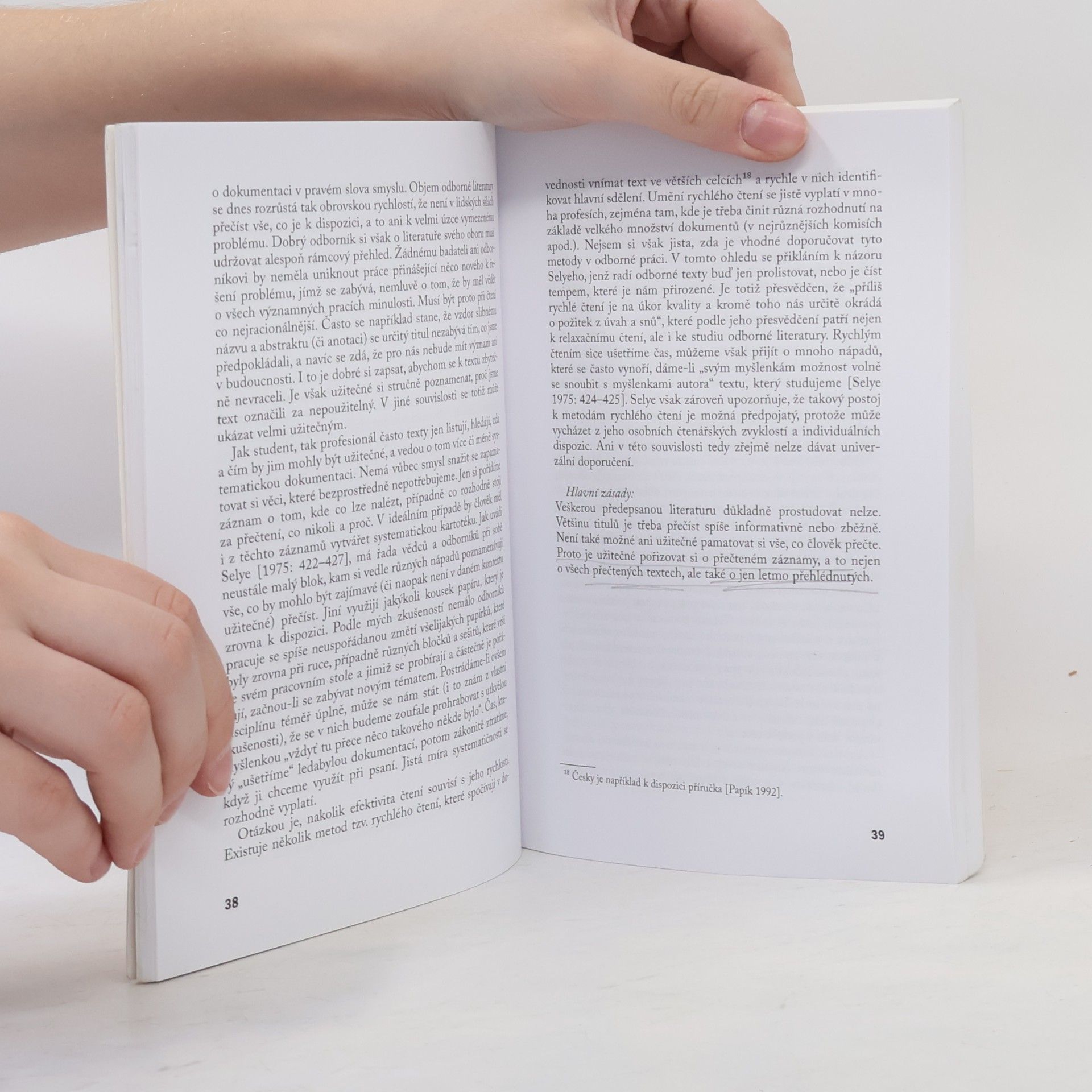Jadwiga Šanderová Jak číst a psát odborný text ve společenských vědách. Několik zásad pro začátečníky