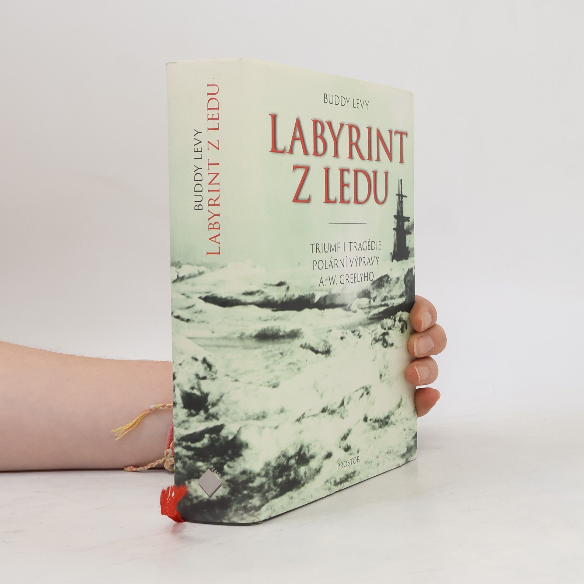 Labyrint z ledu