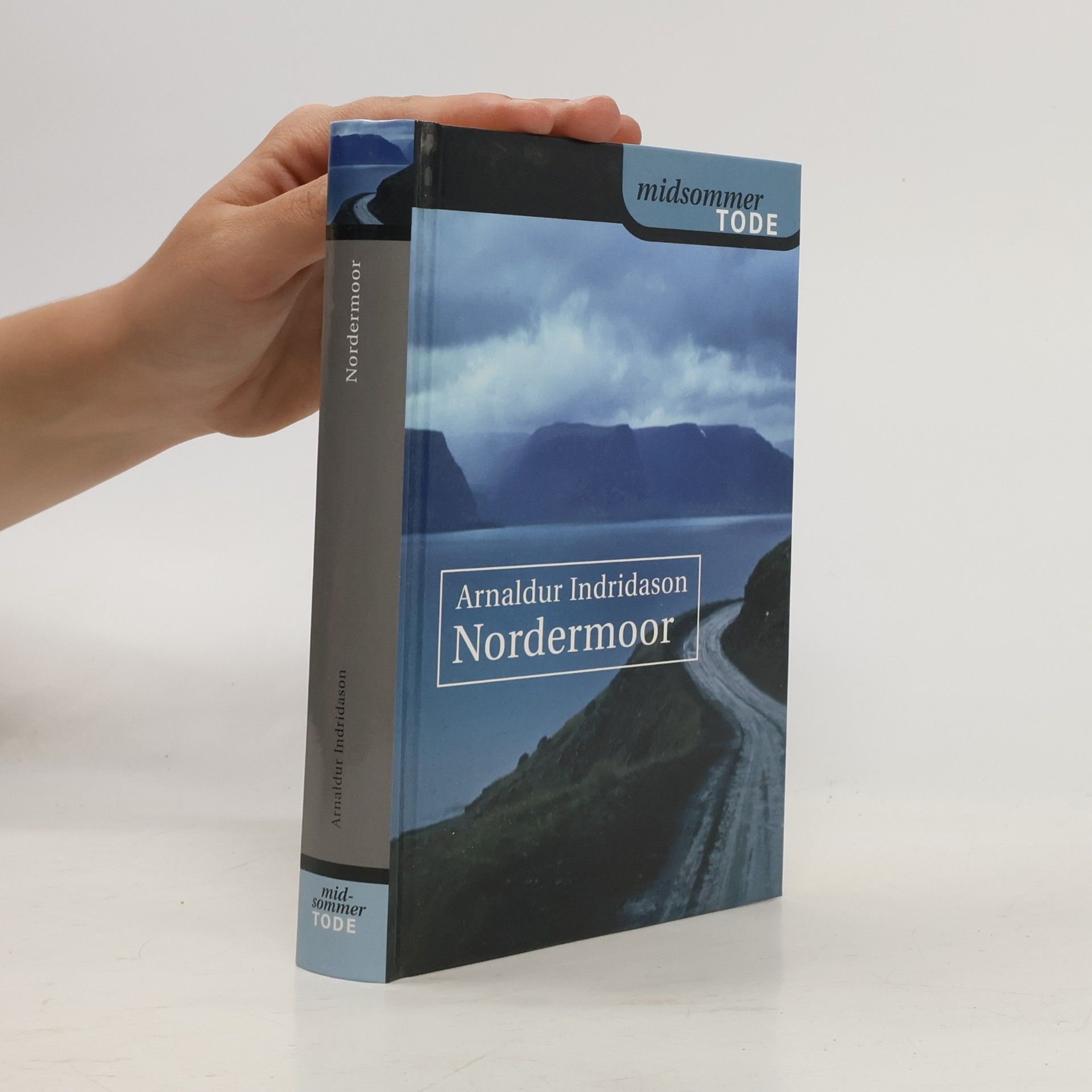 Arnaldur Indriðason Midsommer Tode. Nordermoor