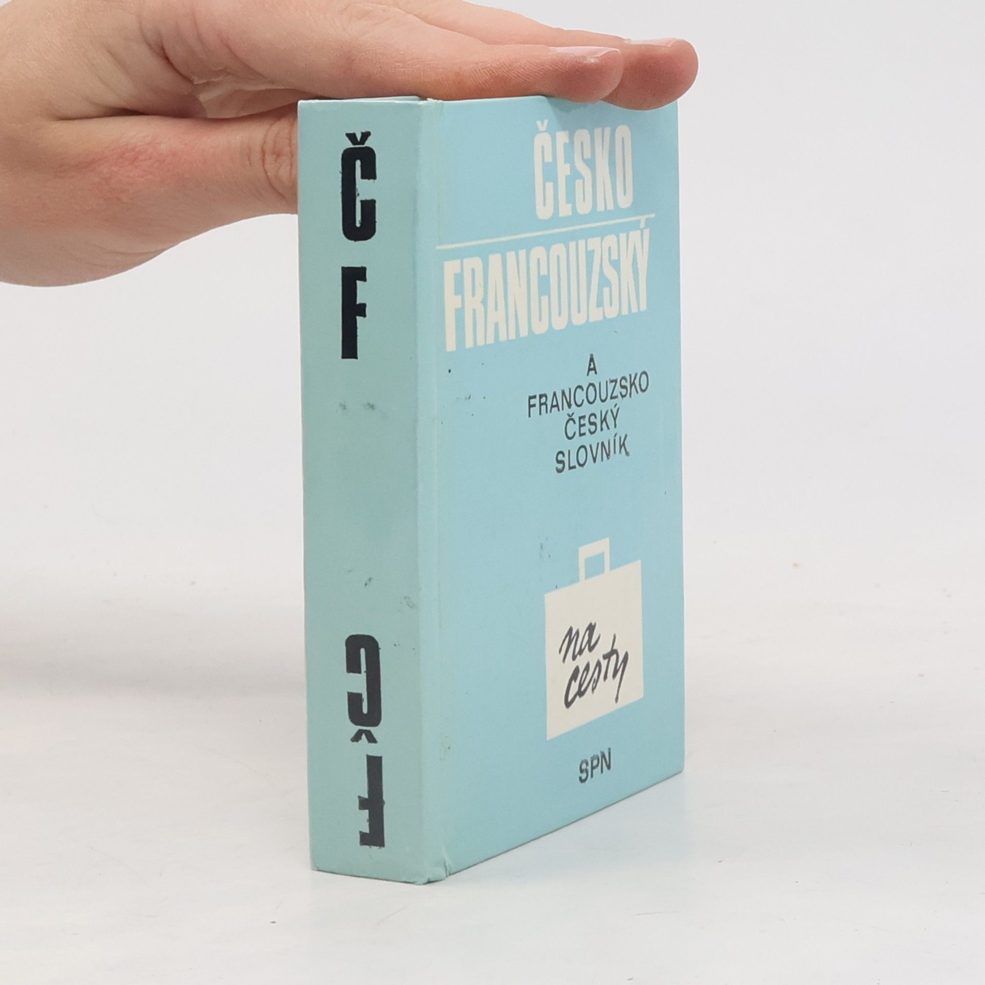 Věra Čapková Česko-Francouzský a Francouzko-Český slovník na cesty