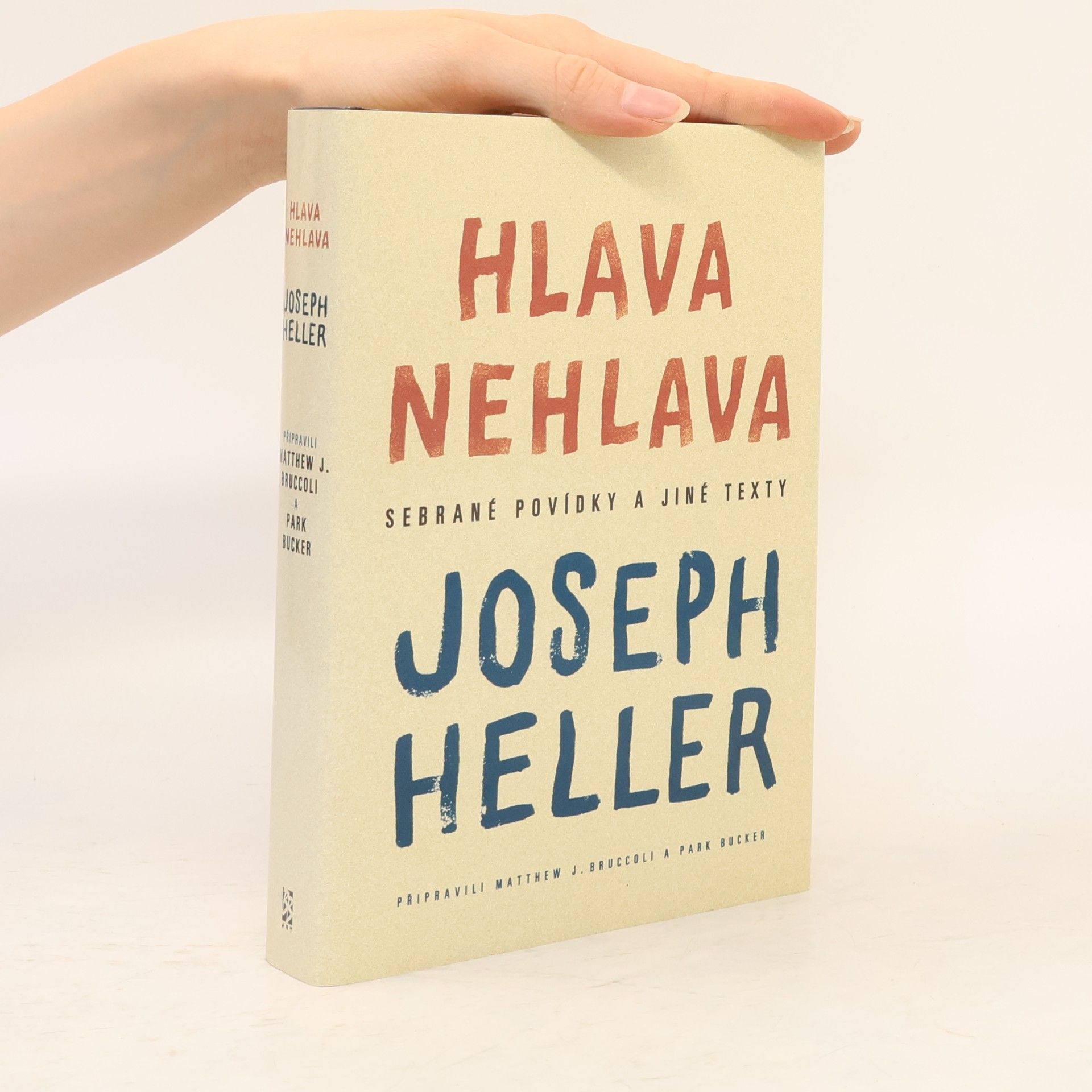 Joseph Heller Hlava nehlava