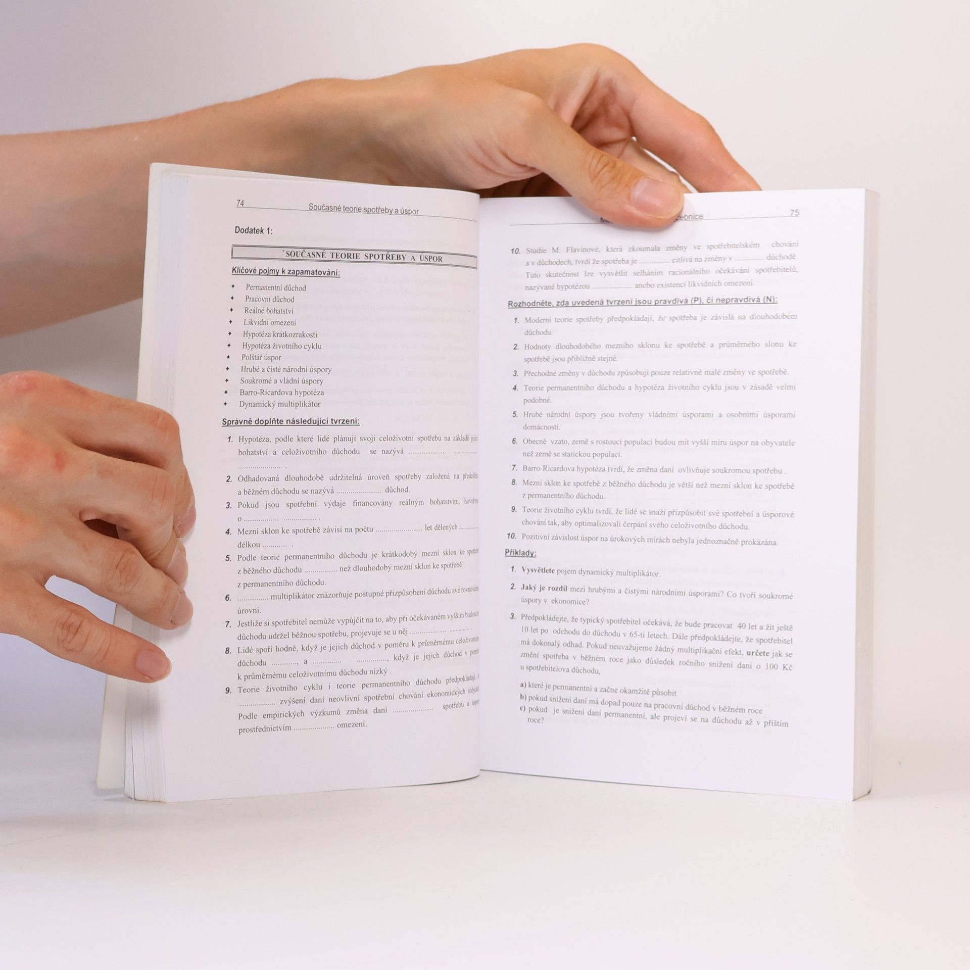 Romana Provazníková Makroekonomie: Cvičebnice