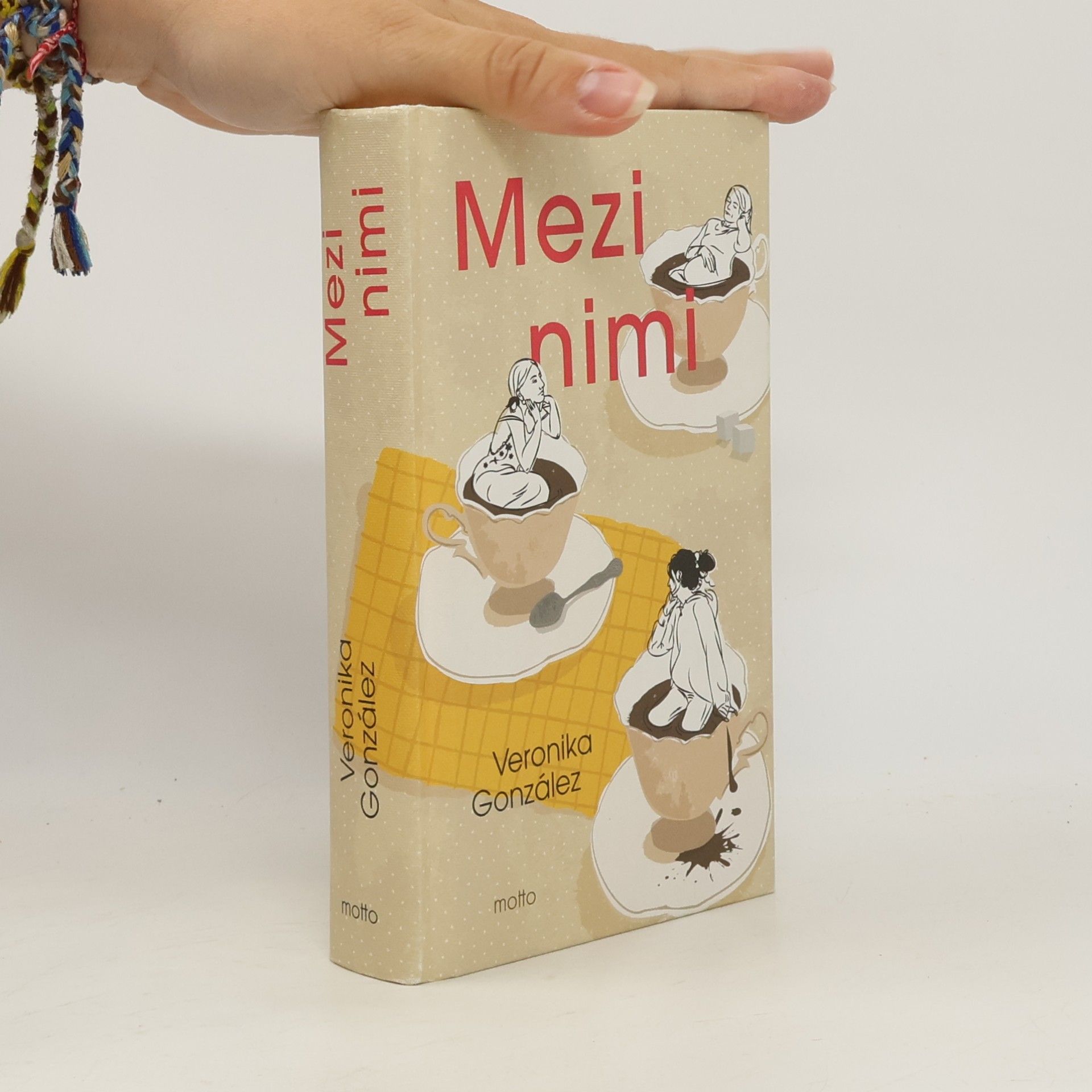 Veronika González Mezi nimi