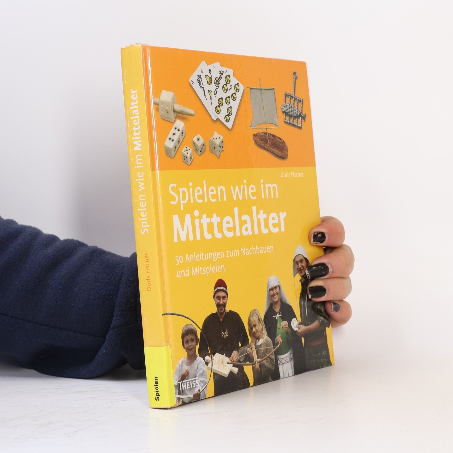Doris Fischer-Radizi Spielen wie im Mittelalter