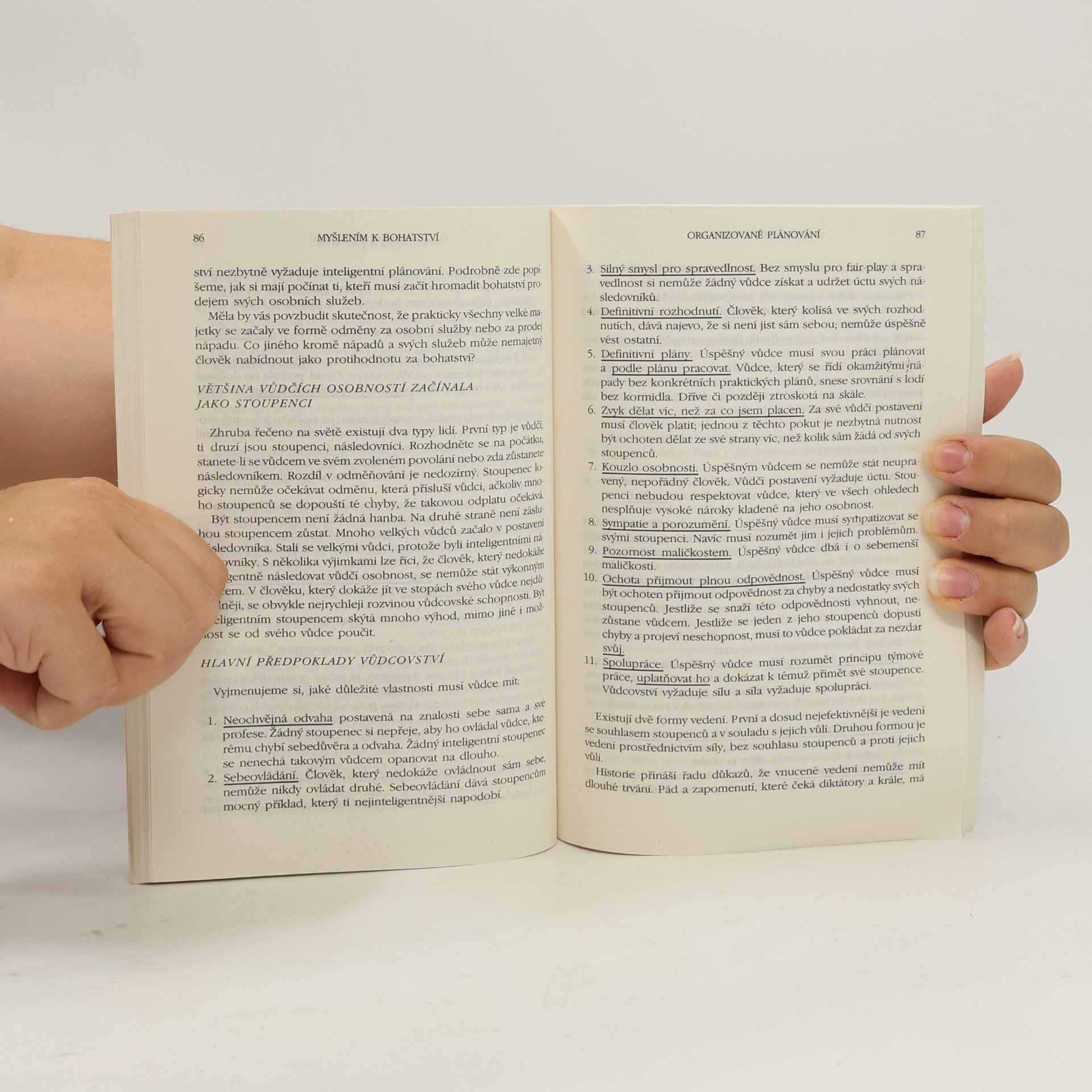Napoleon Hill Myšlením k bohatství
